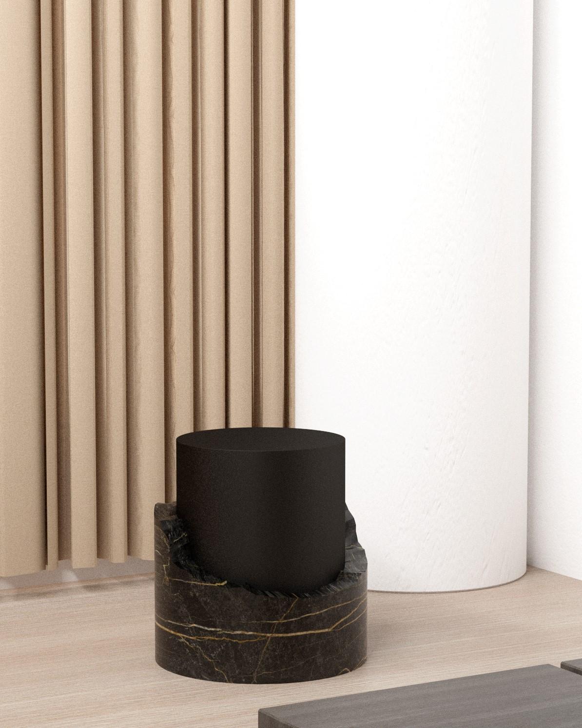 The Serafini design team conceived this product to unite different materials in a harsh and beautiful way. This stool is a small product with a huge breaking element. Made of metal and marble it conveys feelings of strength, luxury, and elegance.