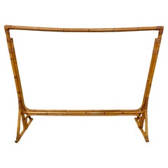Porta abiti italiano temporaneo in bambu e rattan design bonacina anni '90