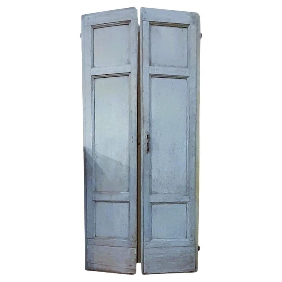 Antique light blue lacquered door with its original lacquer finish from the late 1700s