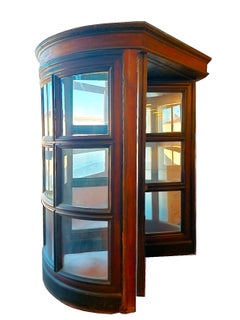 Puerta giratoria de hotel de los años 30 en nogal y latón