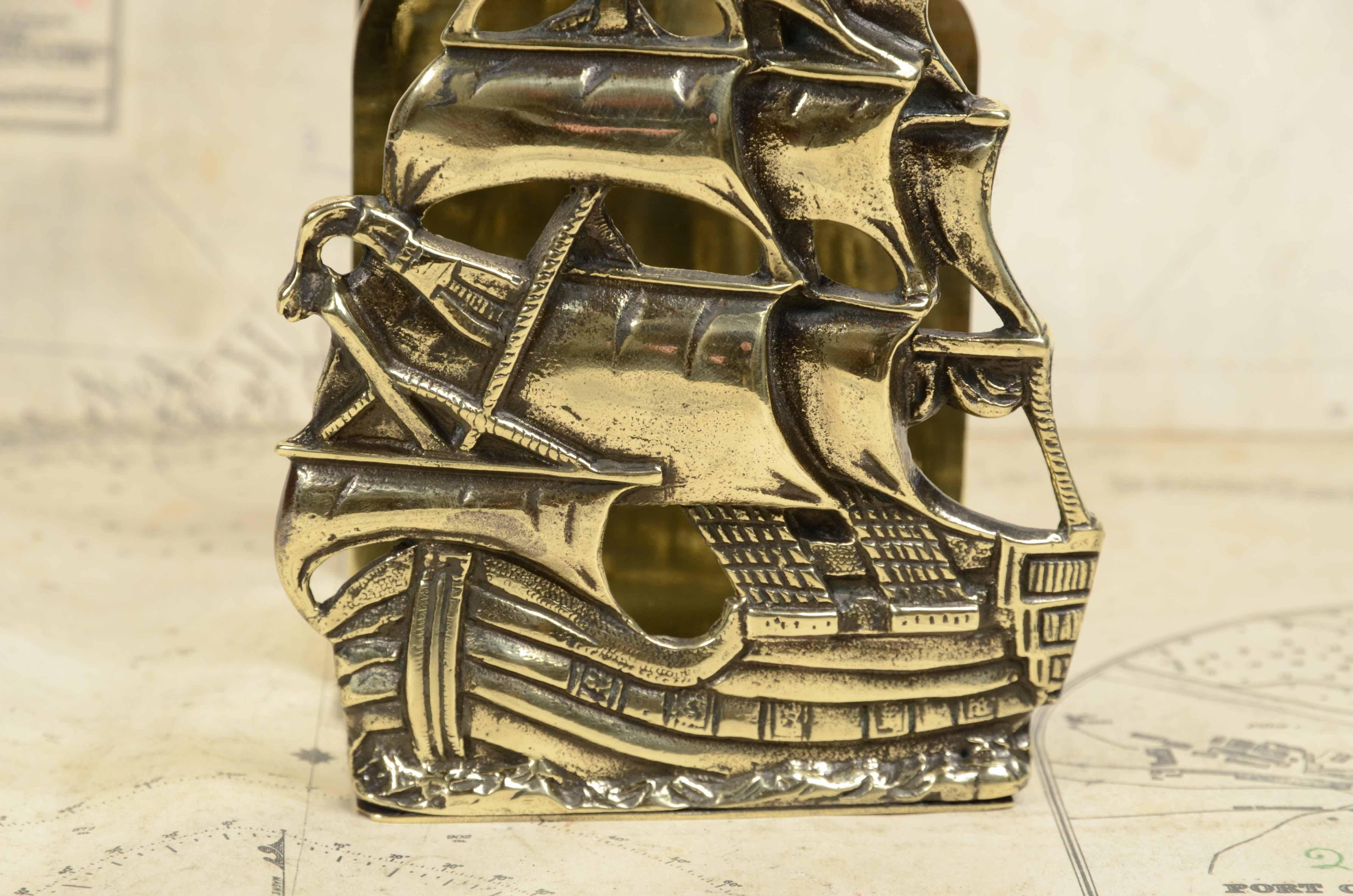 Brass letter holder depicting vessel with sails unfurled England 1900s For Sale 6