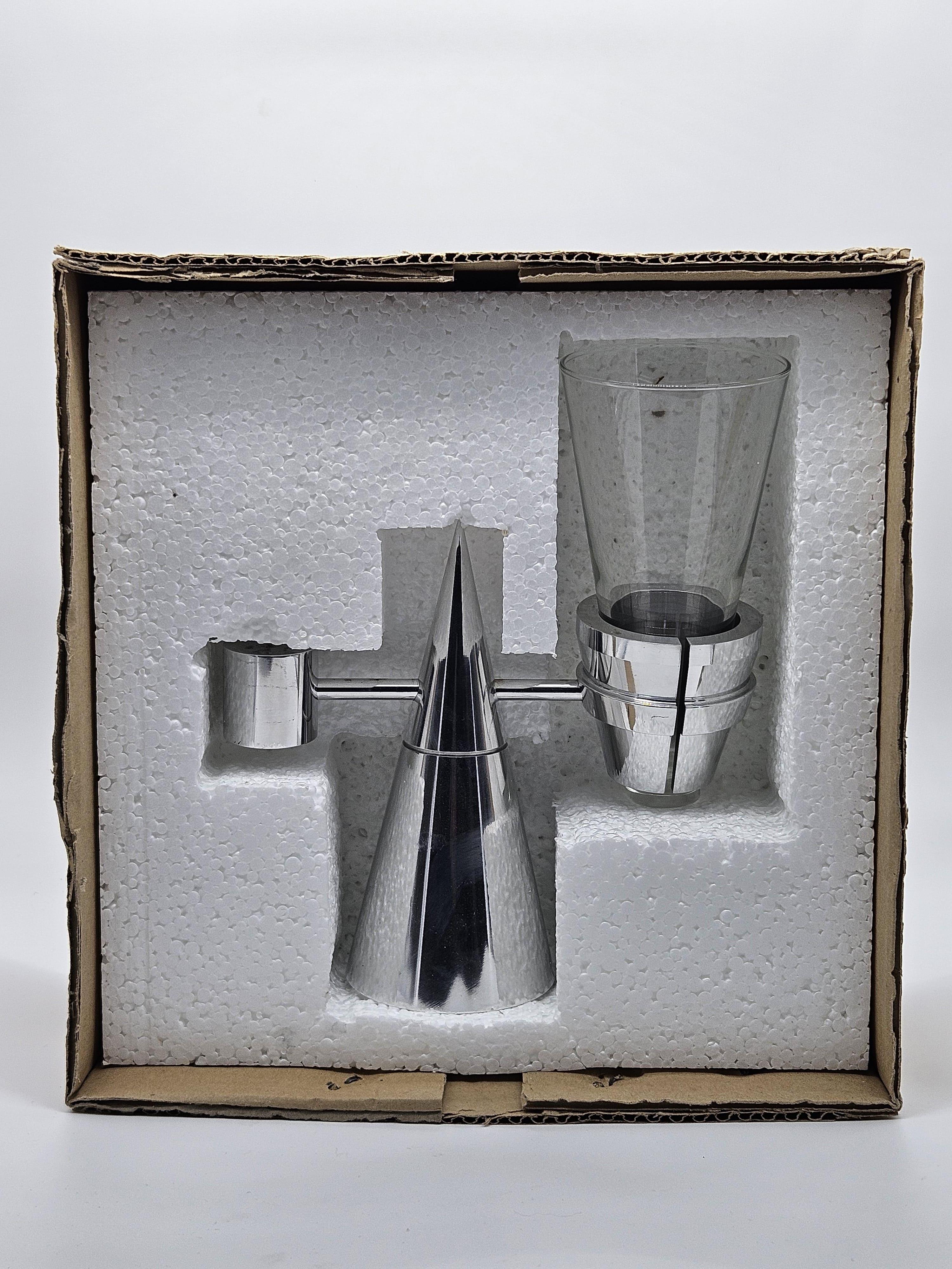 Late 20th Century 1980s stainless steel and glass toothbrush holder with box For Sale