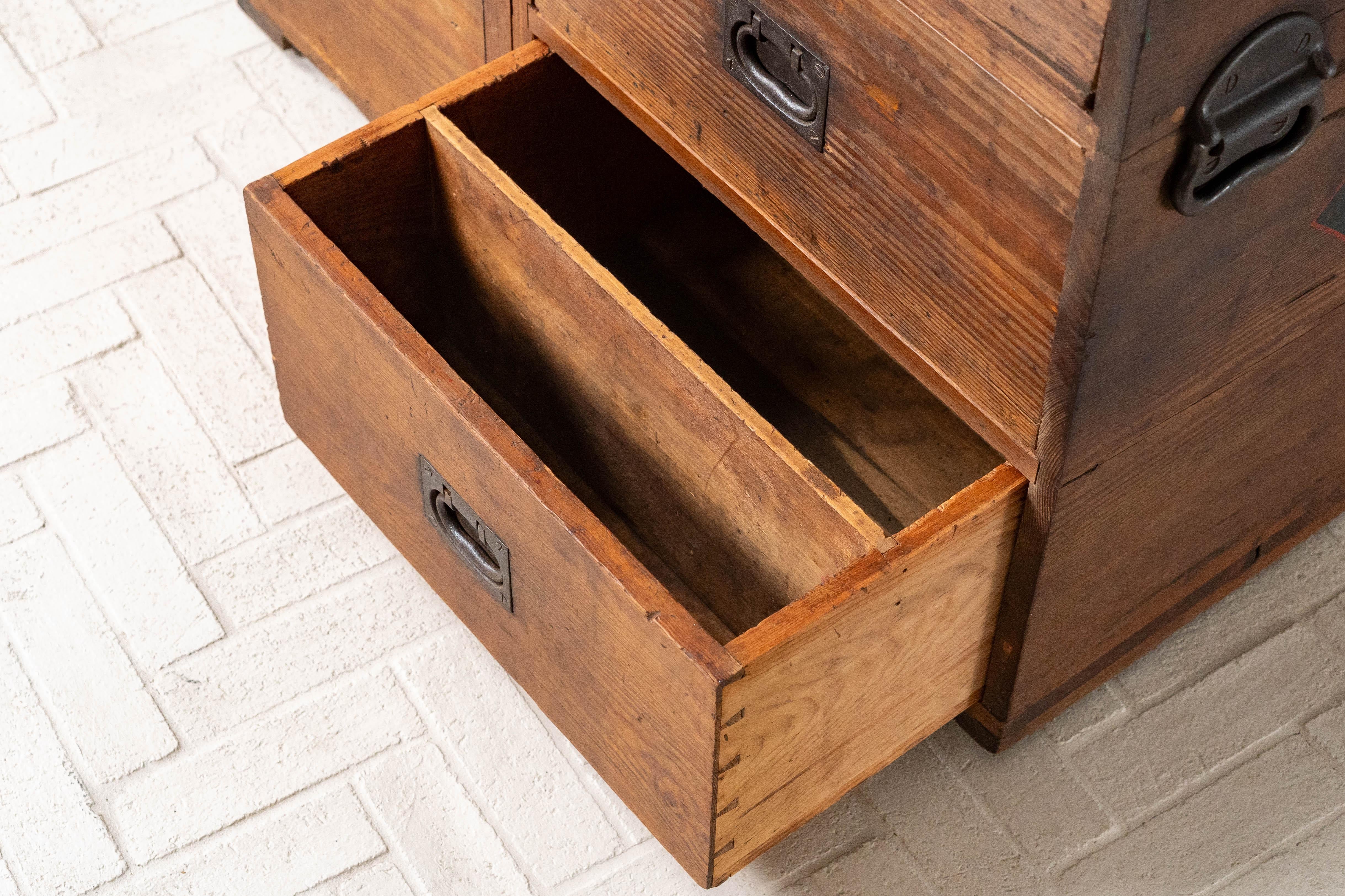 Portable Campaign Desk & Chest For Sale 11