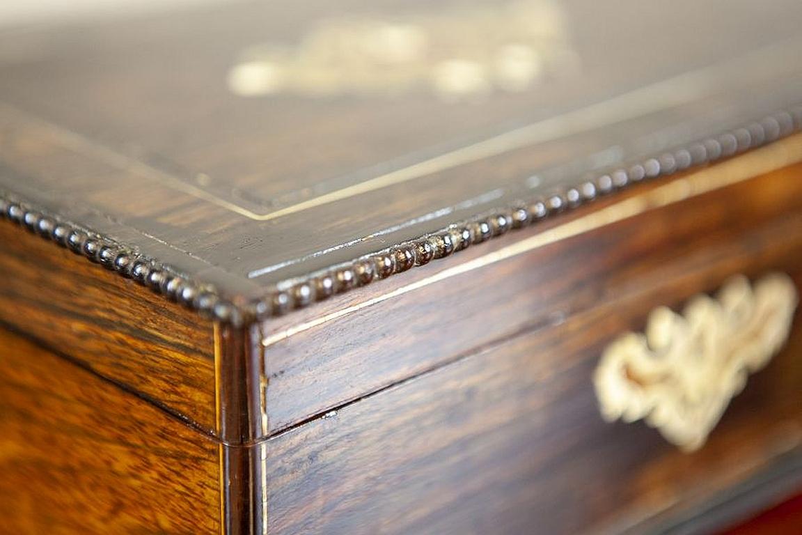 European Richly Inlaid Portable Dressing Table from the 19th Century For Sale