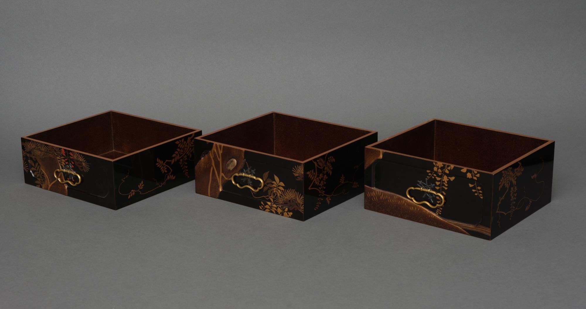Portable jû'bako 重箱 (tiered food container) For Sale 7