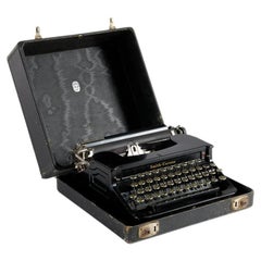 Tragbare Smith-Corona-Schreibmaschine, Vereinigte Staaten, ca. 1935