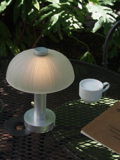 Portable Table Lamp with Vintage Shade - 01