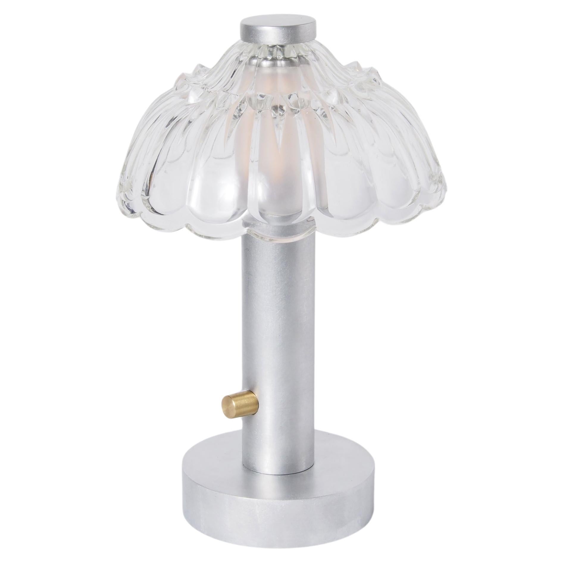 Porzellan-Tischlampe mit Vintage-Schirm - 05 im Angebot