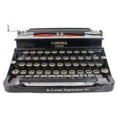 Portable Typewriter Corona Junior, U.S.A. circa 1395