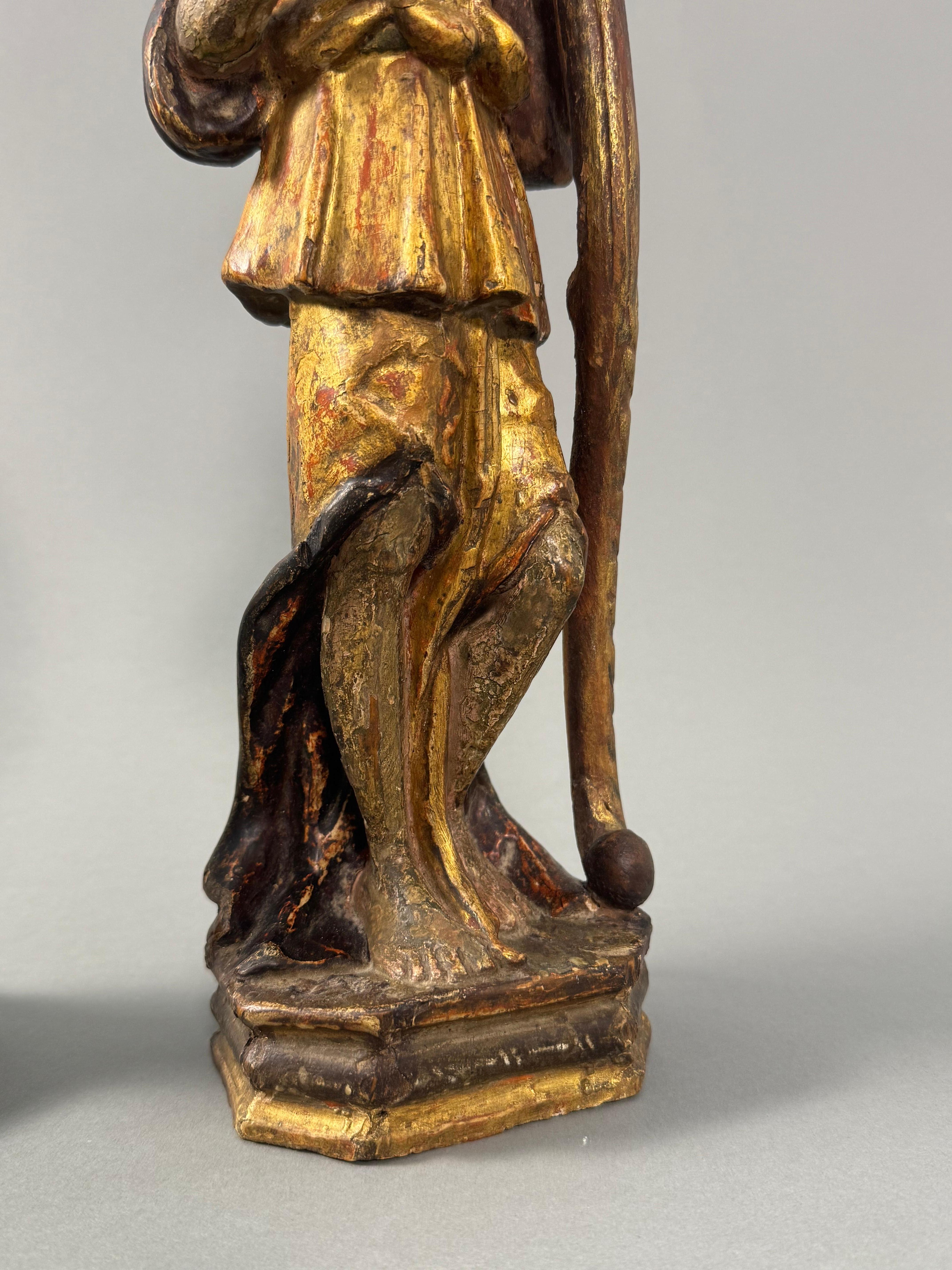 Portacandele in legno dorato con tracce di policromia - Italia fine XVII secolo For Sale 3