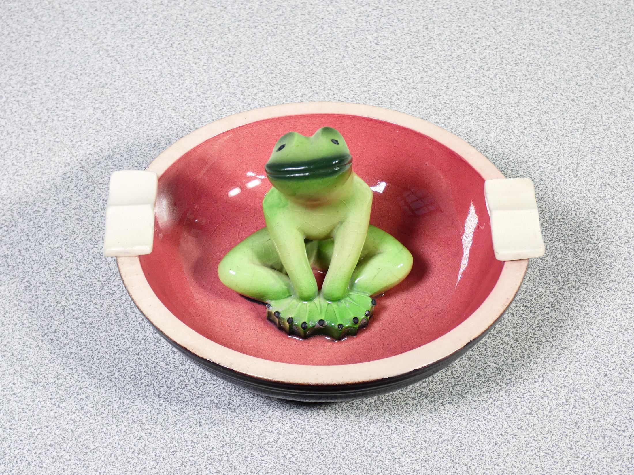 Cendrier avec sculpture de grenouille, Tarcisio TOSIN pour LA FRECCIA. 1930s en vente 1