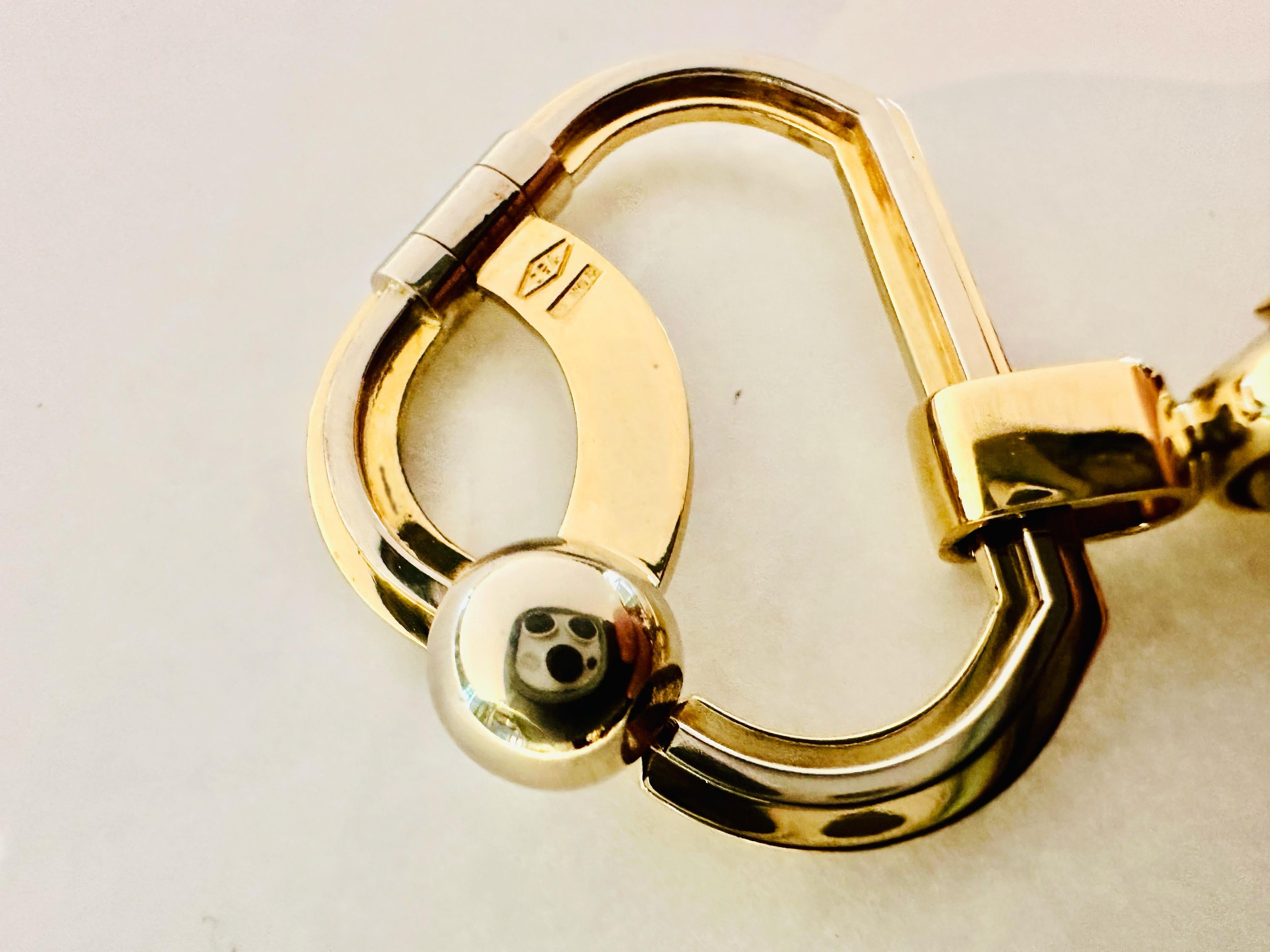 Mercedes Schlüsselanhänger aus 18kt Gelb- und Weißgold - Eleganz und Prestige für Damen oder Herren im Angebot