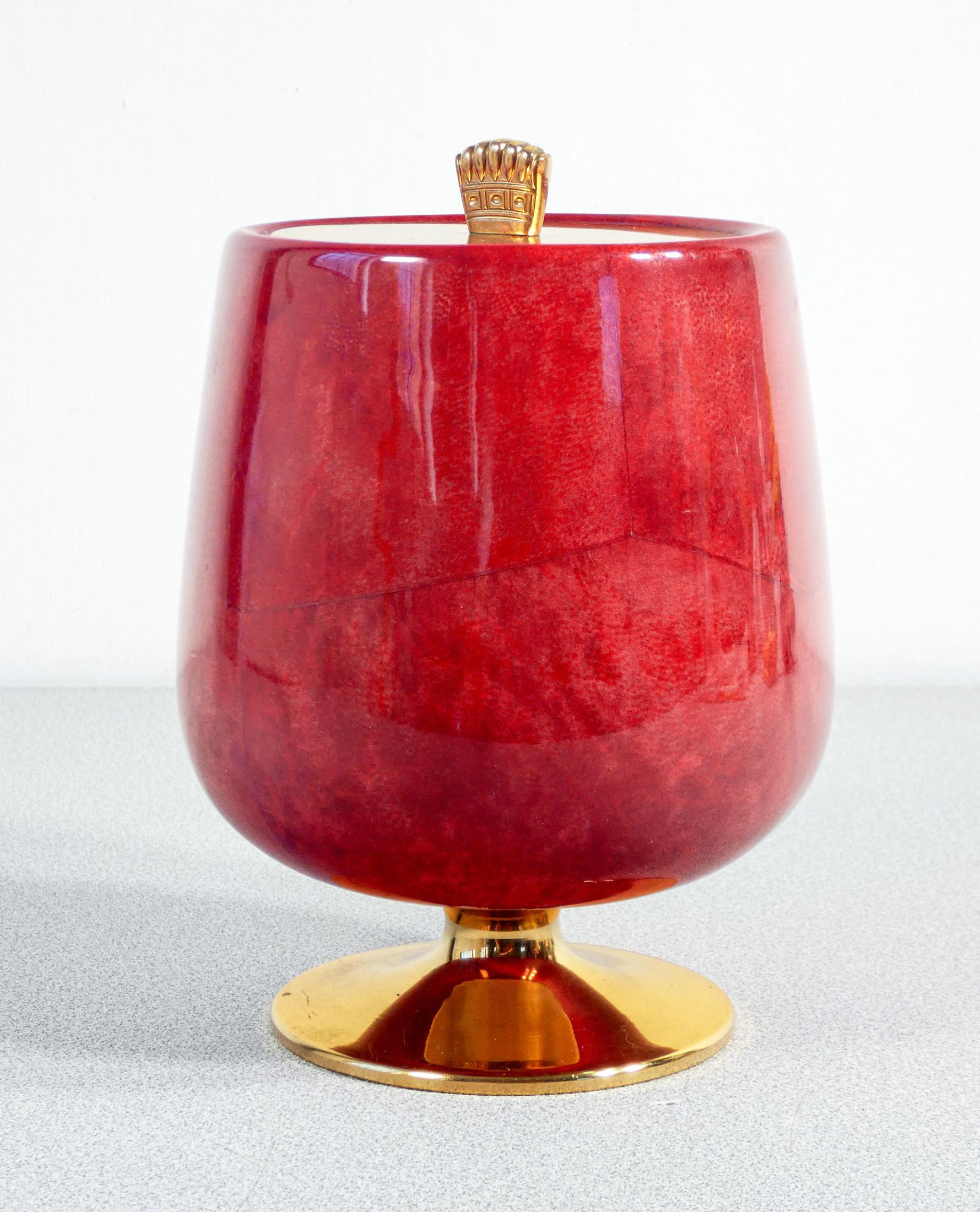 Bandeja de hielo, diseño Aldo TURA para Cognac NAPOLEON. Pergamino y latón. 1960s en venta 2