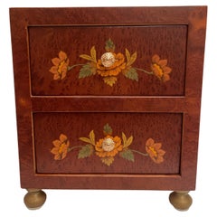 Carved wooden jewelry box stylus classic Italian 1990s