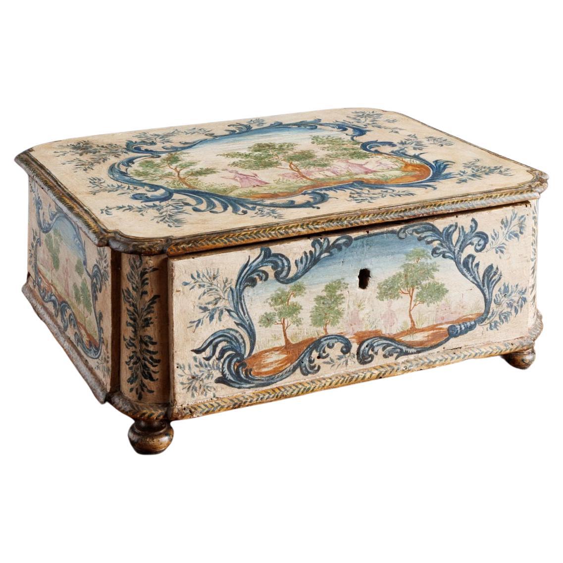 Lacquered jewelry box. Venice, last quarter of the 18th cent. For Sale