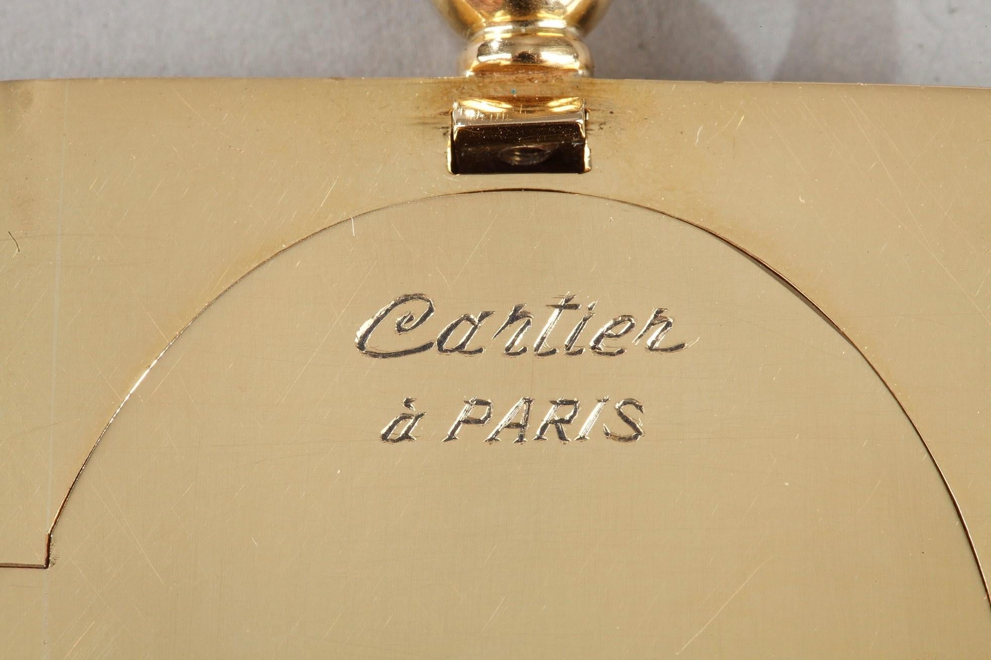 Boîte à porto signée Cartier à Paris, 20e siècle en vente 1