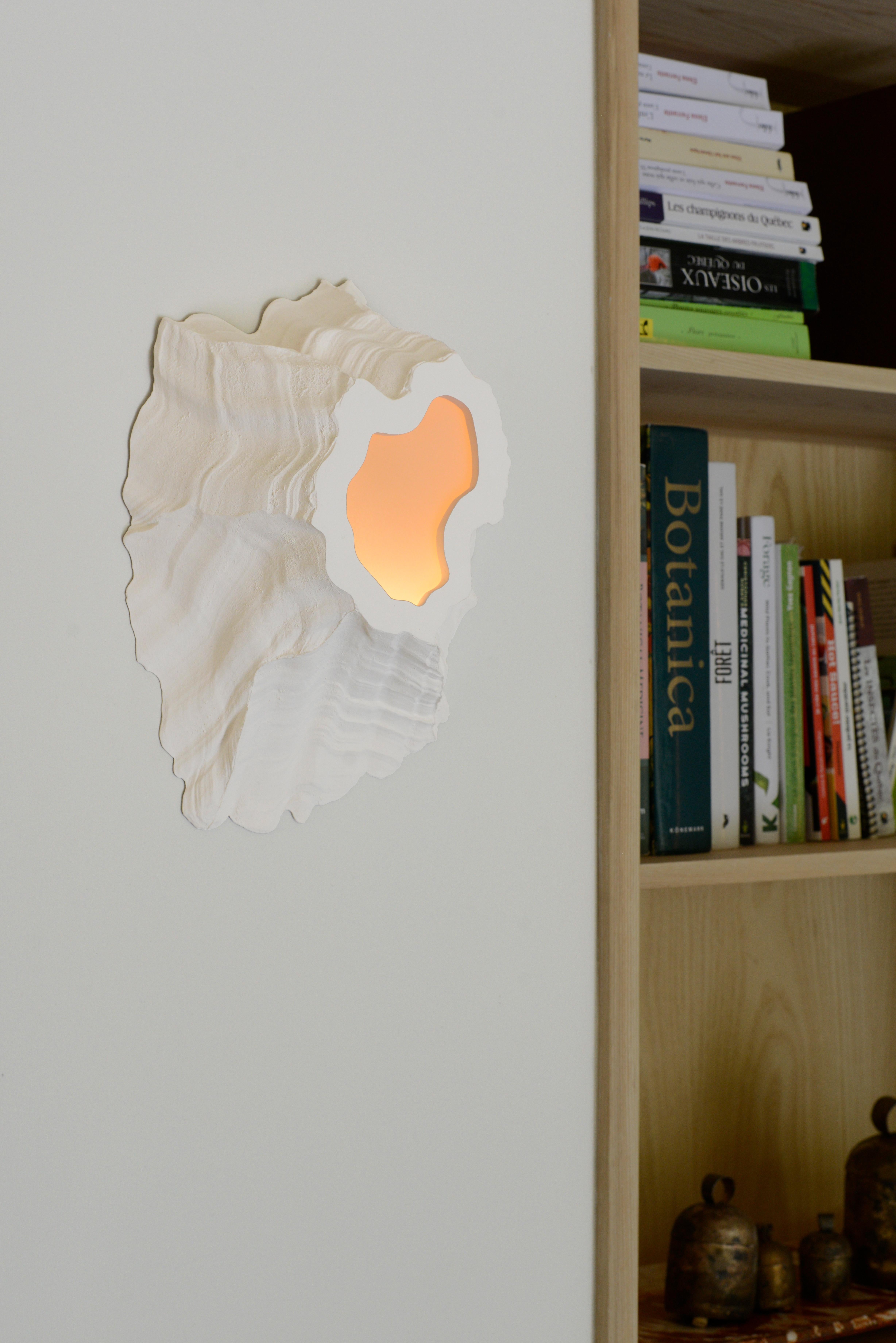 Portal 02 Aplique luminoso de Simon Johns Moldeado en venta