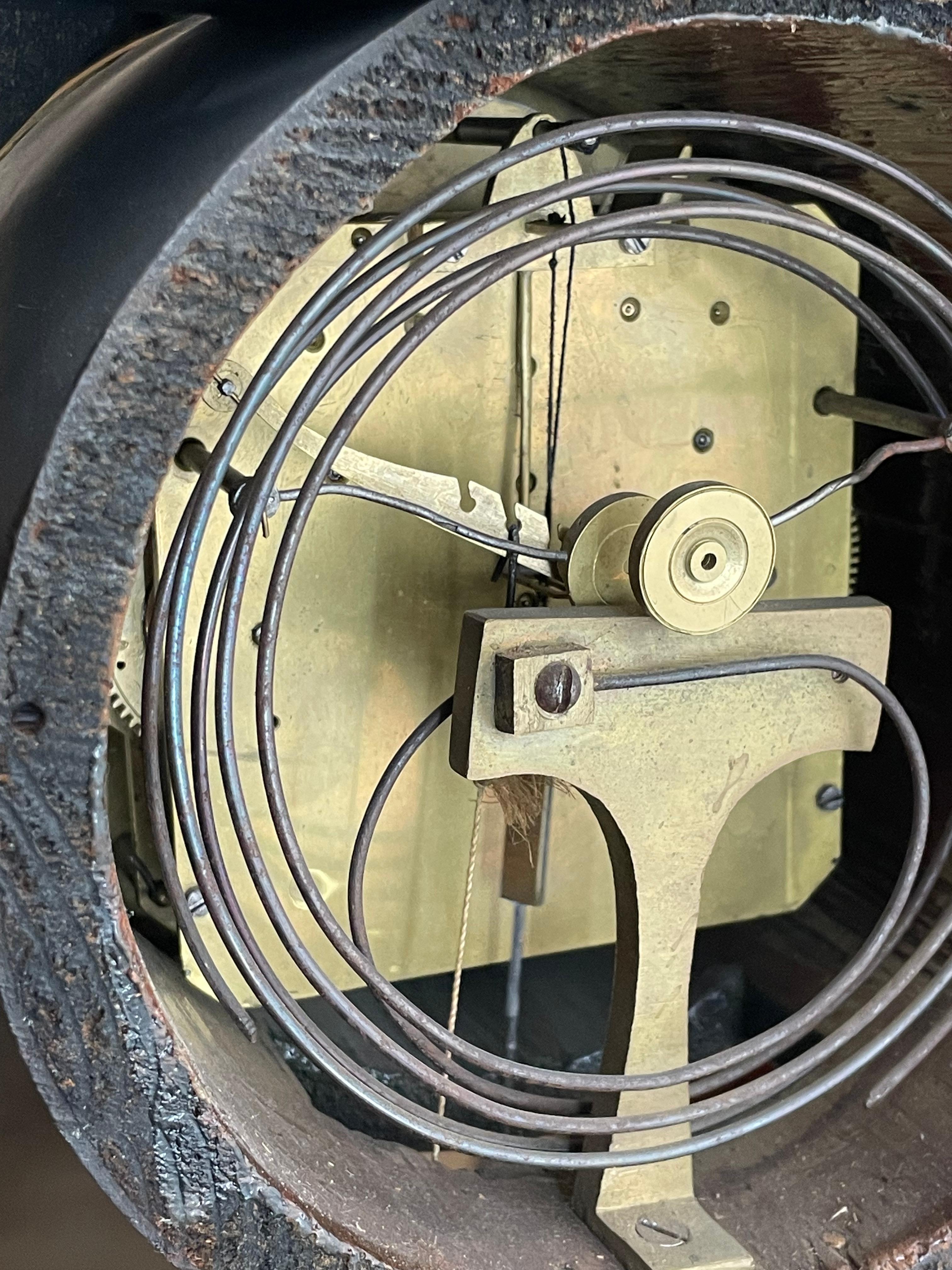 Portal clock Vienna around 1825 with integrated musical mechanism  Signed: A.O. For Sale 4