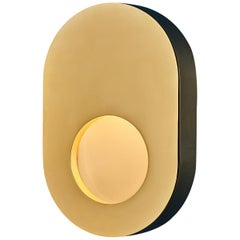 Konekt Portal Sconce Oval in Polished Brass