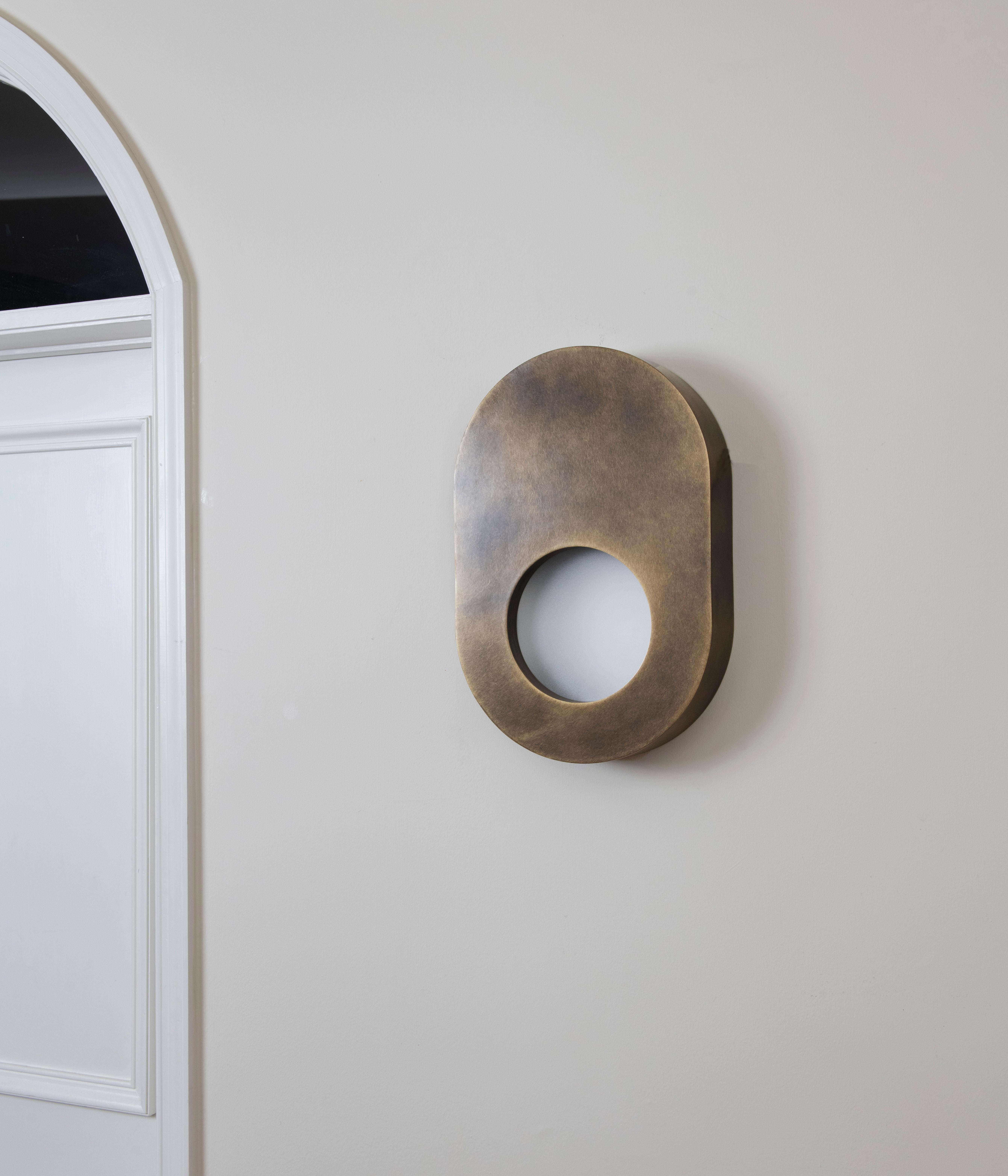 American Konekt Portal Sconce Oval in Polished Brass For Sale