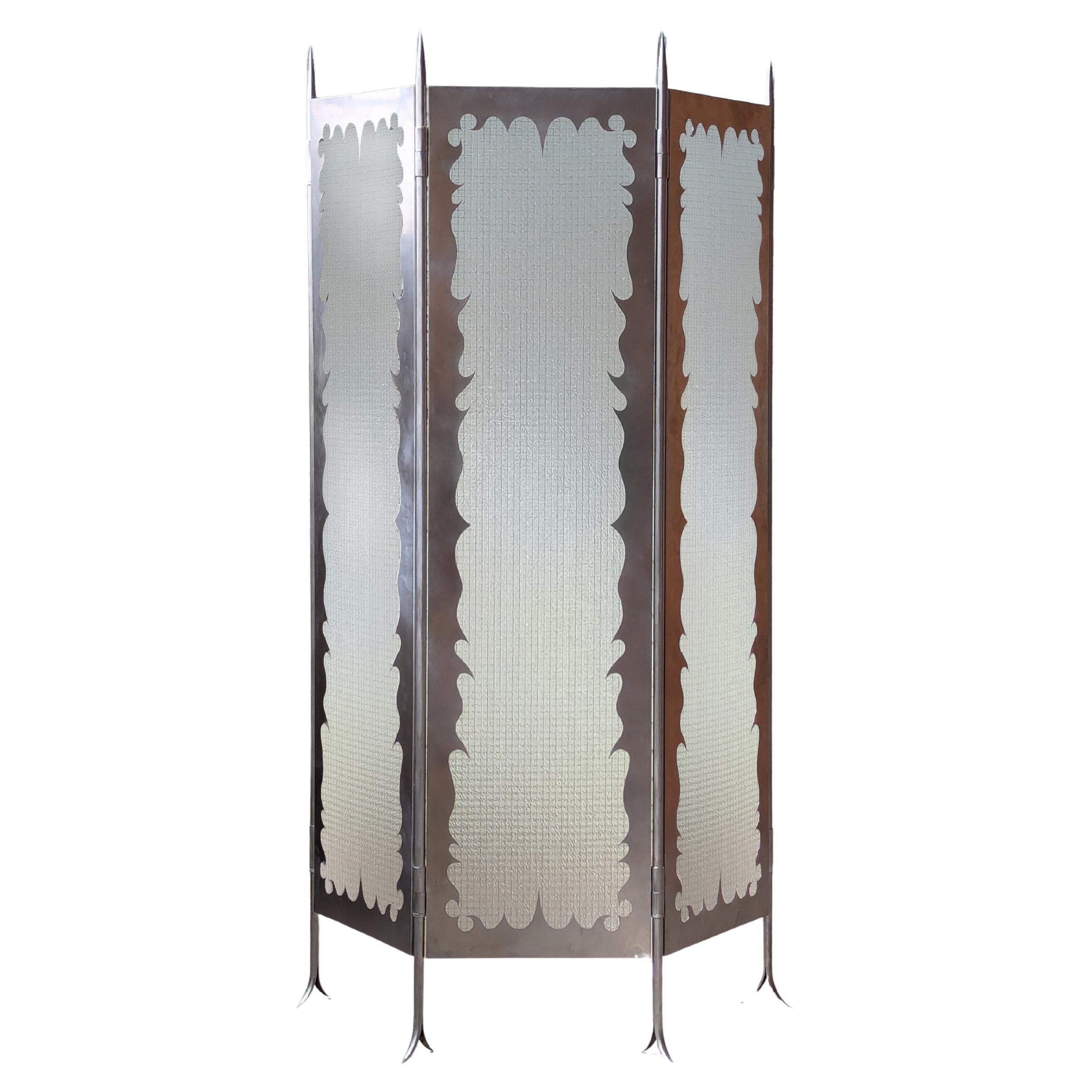 Paravento Portal - Divisorio industriale neogotico in acciaio inox e vetro per ambienti in vendita