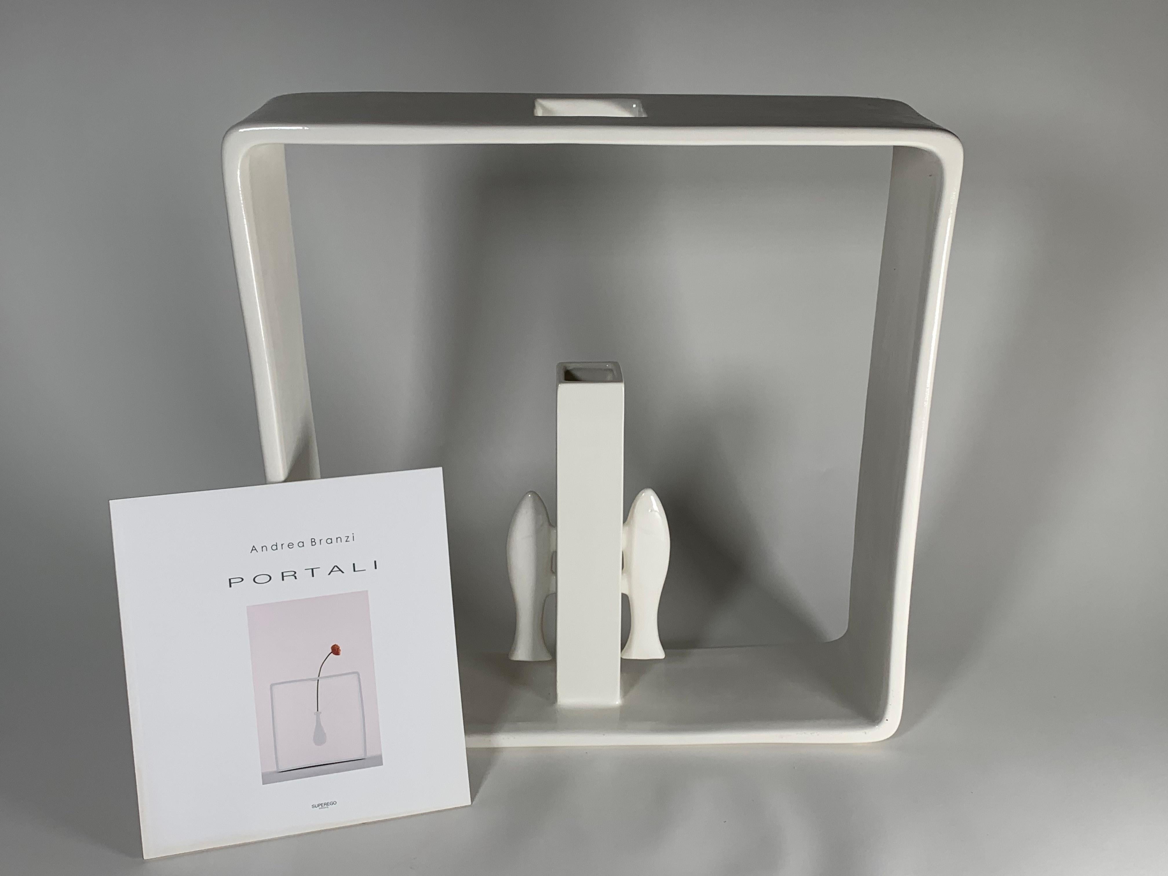 Vase en céramique Portali modèle 14 d'Andrea Branzi pour les éditions Superego. en vente 3