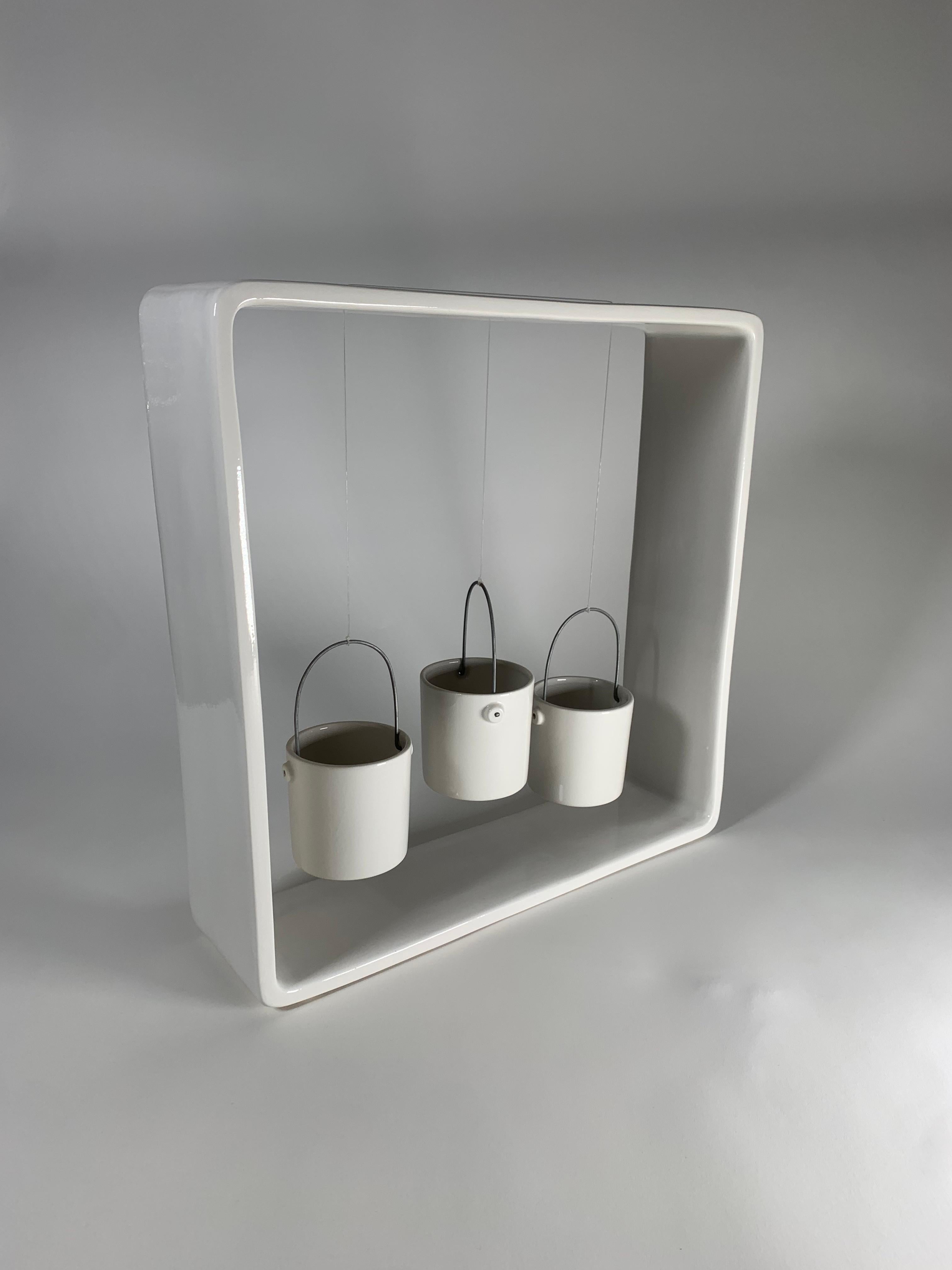italien Vase en céramique Portali modèle 18 d'Andrea Branzi pour les éditions Superego. en vente