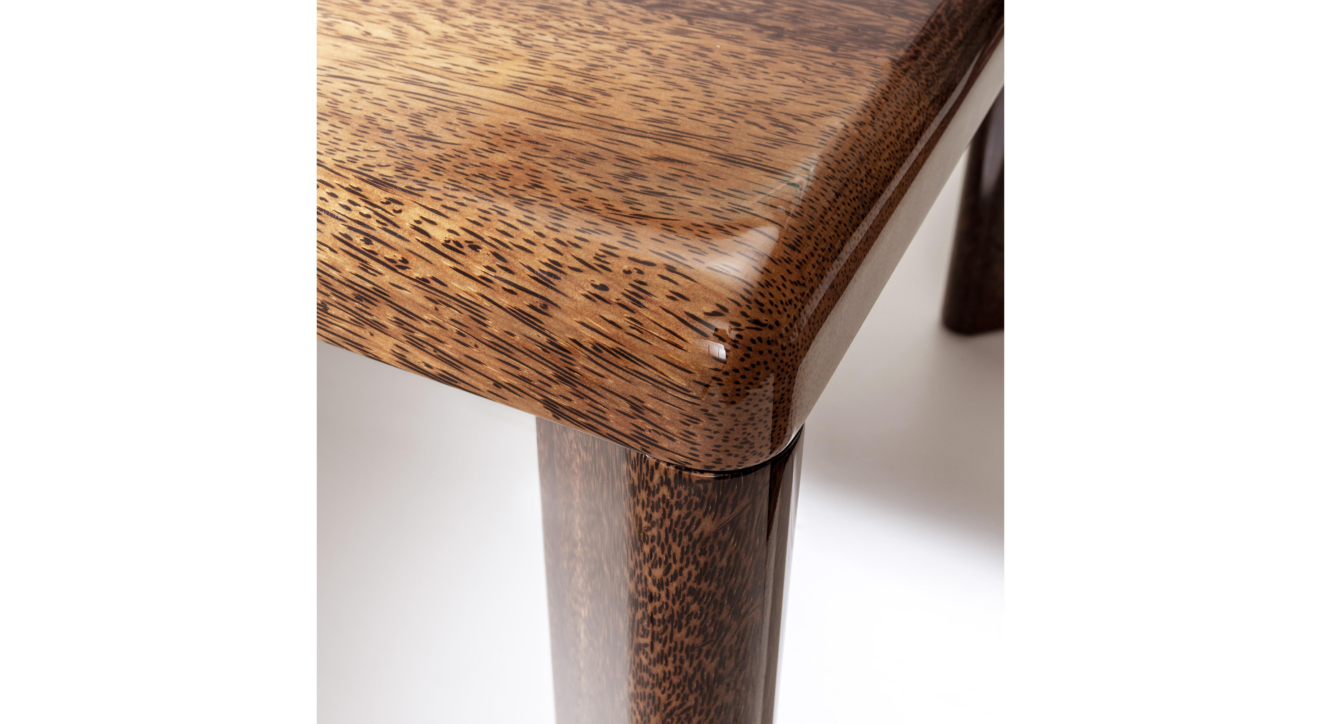 Portante - un meuble en bois de palmier Neuf - En vente à Beverly Hills, CA