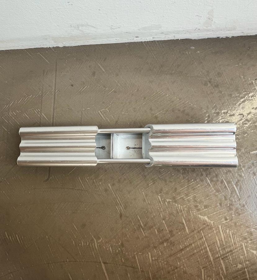 Soporte de aluminio extruido, Nucleo, Enrico Panzeri para Sormani, 1967 Italian en venta