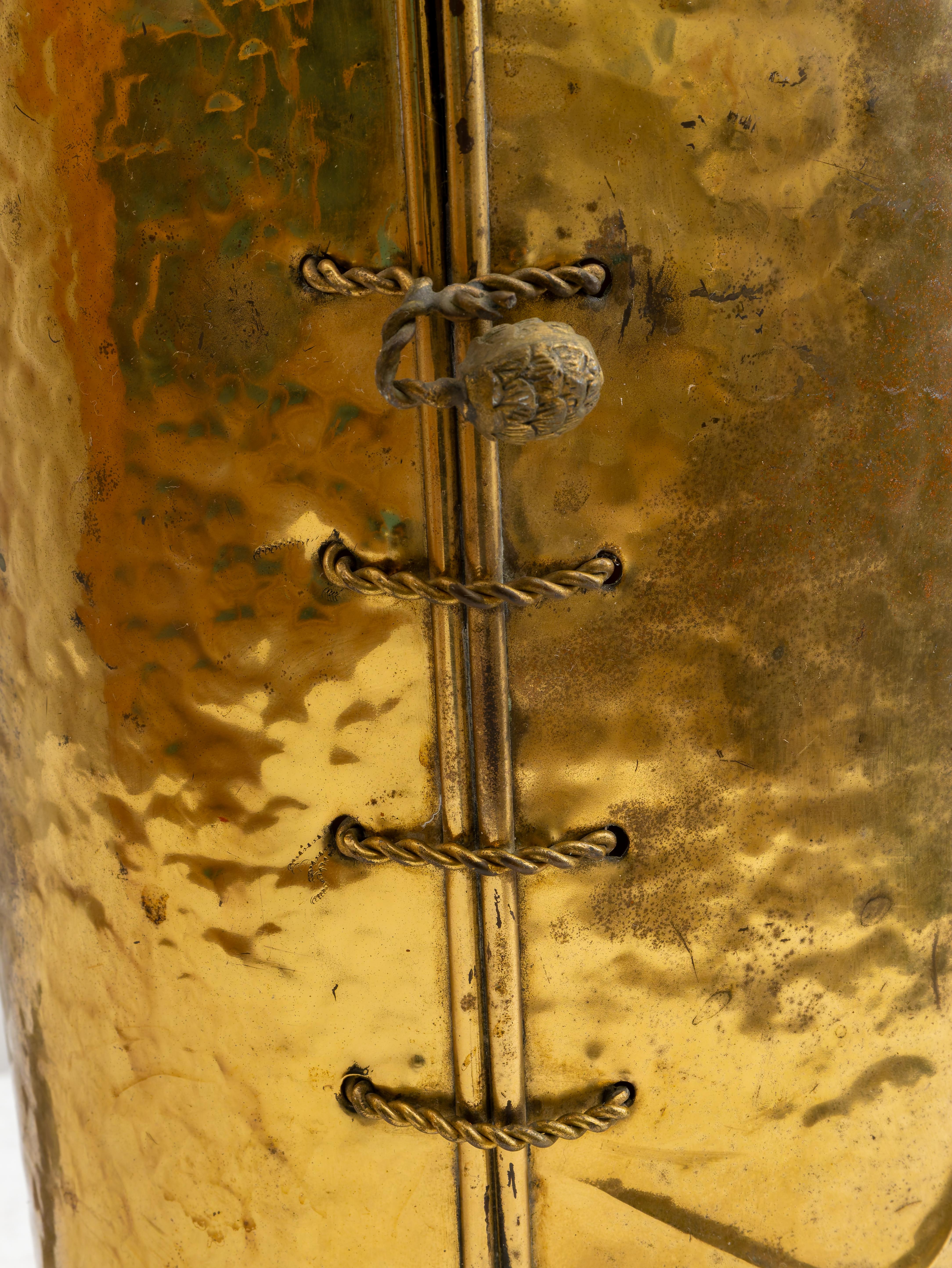 Portaombrelli a Stivale realizzato a mano, in rame e ottone lucido, 1920 circa in vendita 4