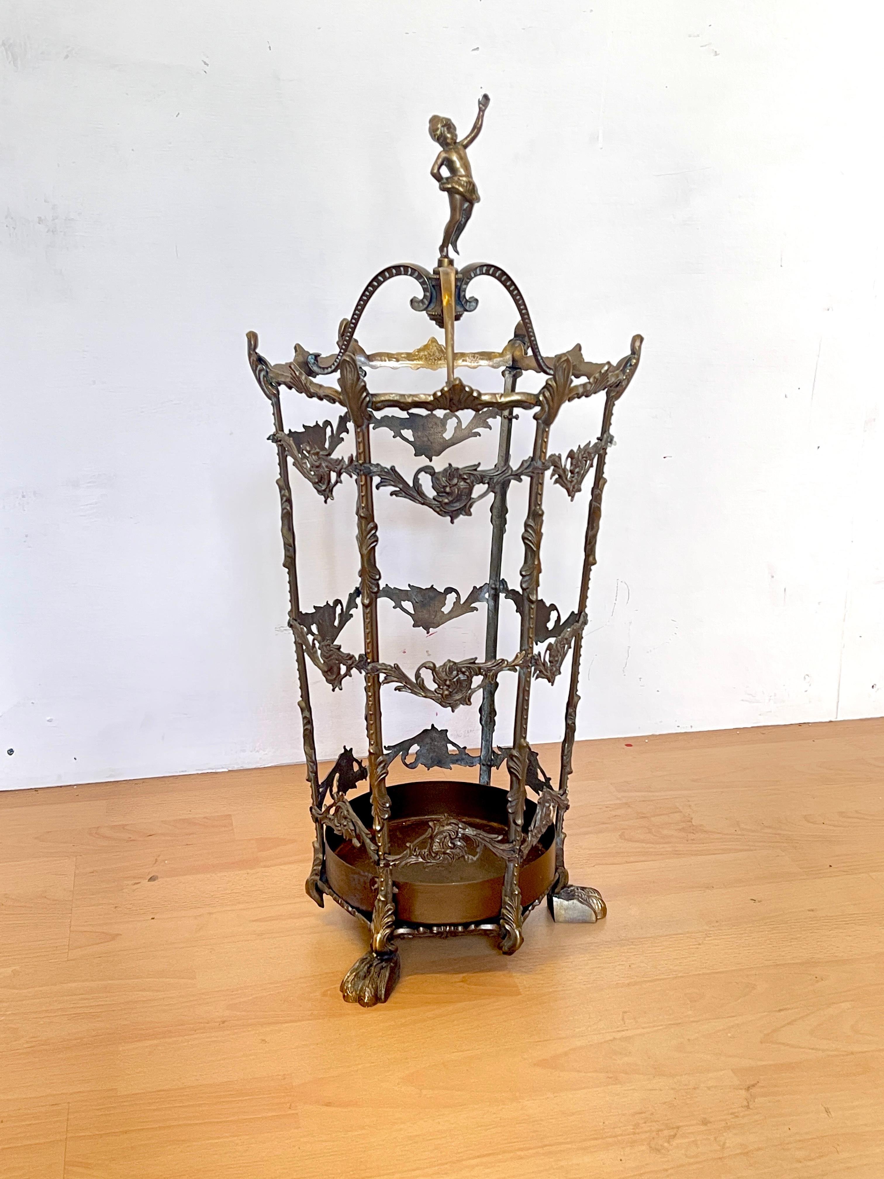 Victorian Antique Brass Umbrella Stand with Decorative Figure - Art Nouveau Style For Sale