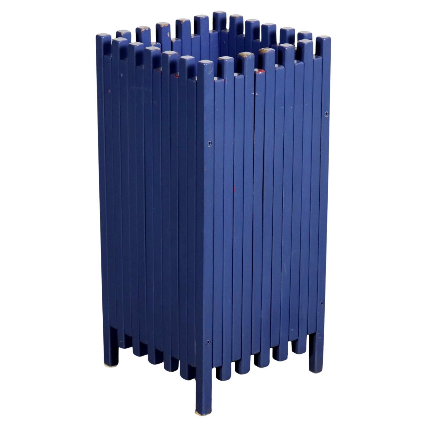 Paragüero azul de los años 60 de Ettore Sottsass para Poltronova