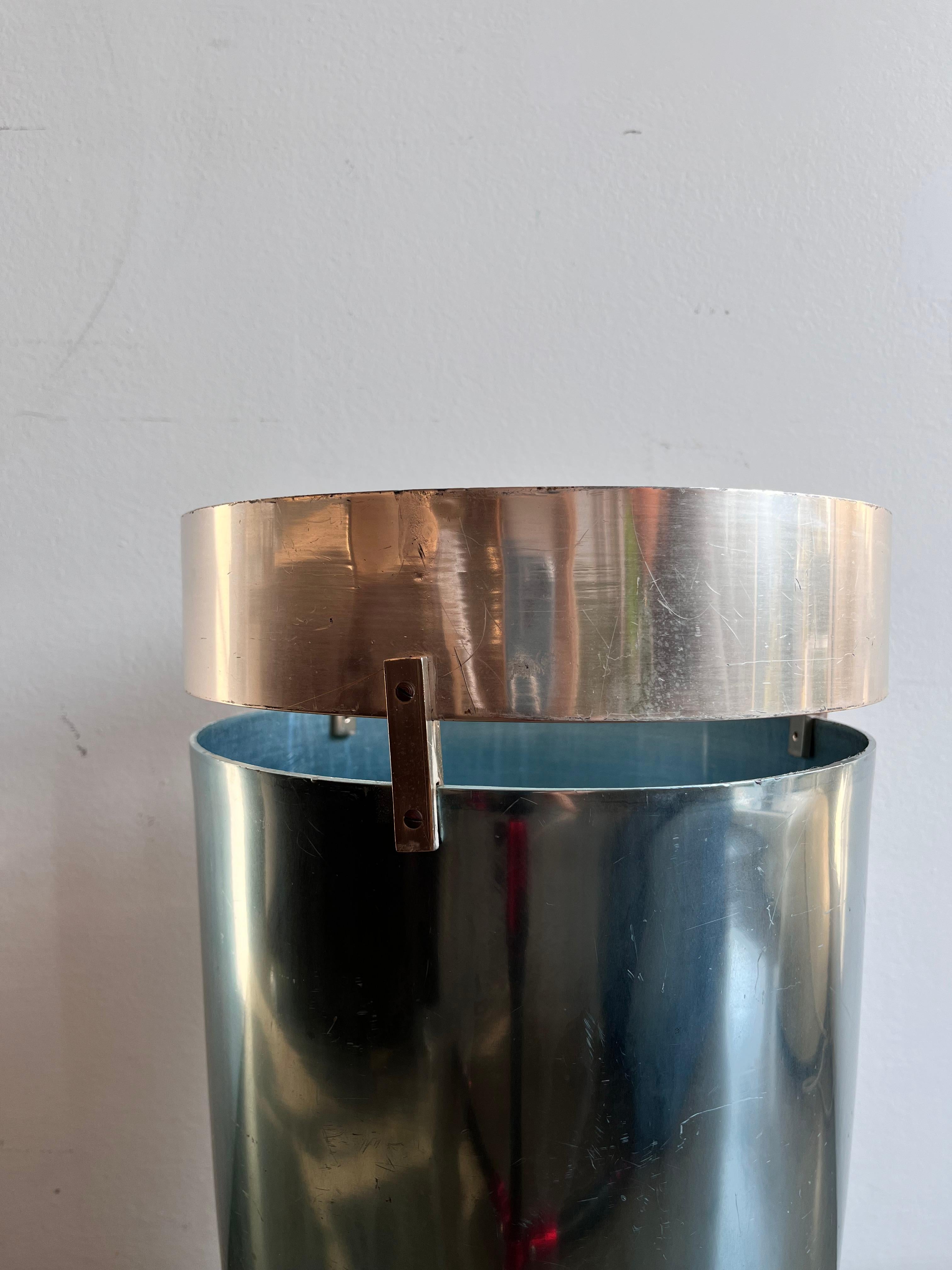 Anodized Ettore Sottsass umbrella stand mod. Callisto, Rinnovel production, 1950s For Sale