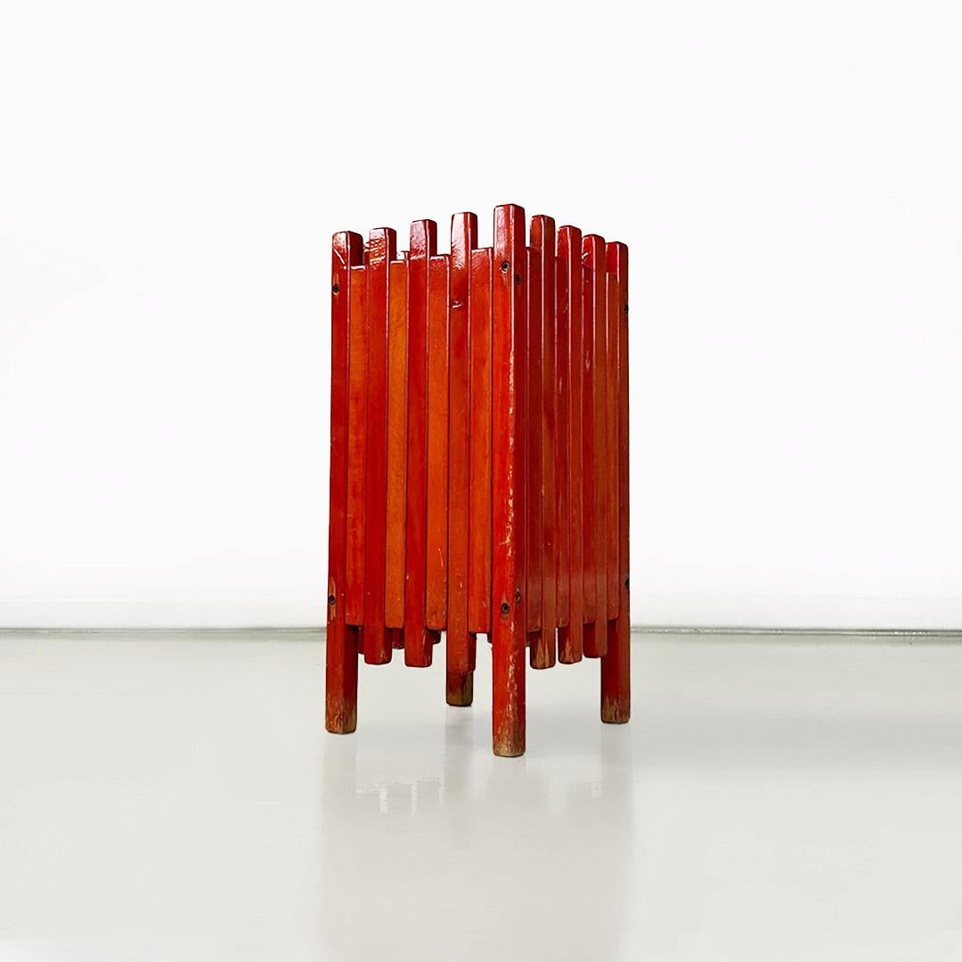 Mid-Century Modern Wooden umbrella stand, Italian, by Ettore Sottsass for Poltronova, ca. 1950. For Sale