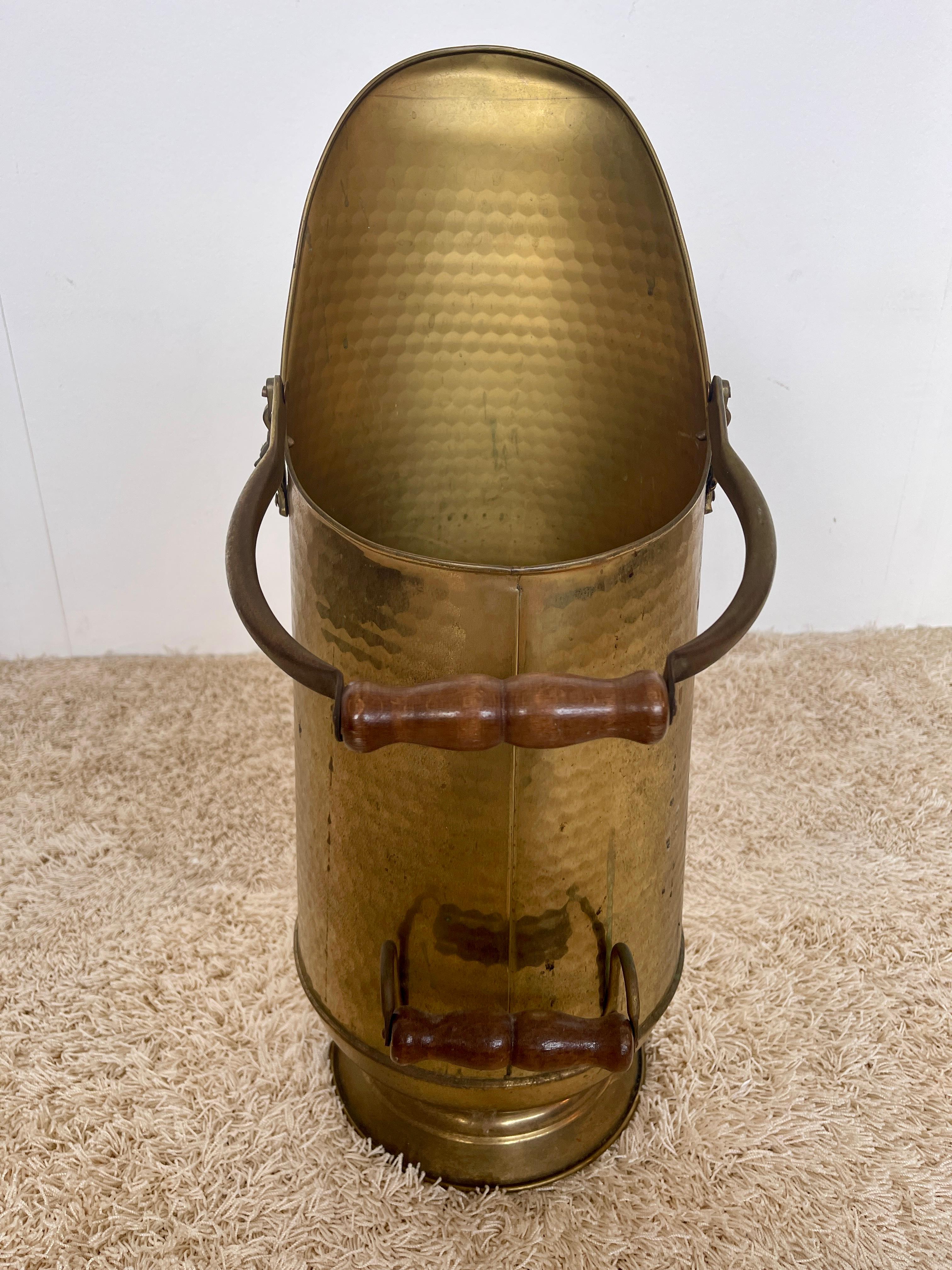 Antique brass and copper umbrella stand italy 1950s In Good Condition For Sale In Cantù, IT