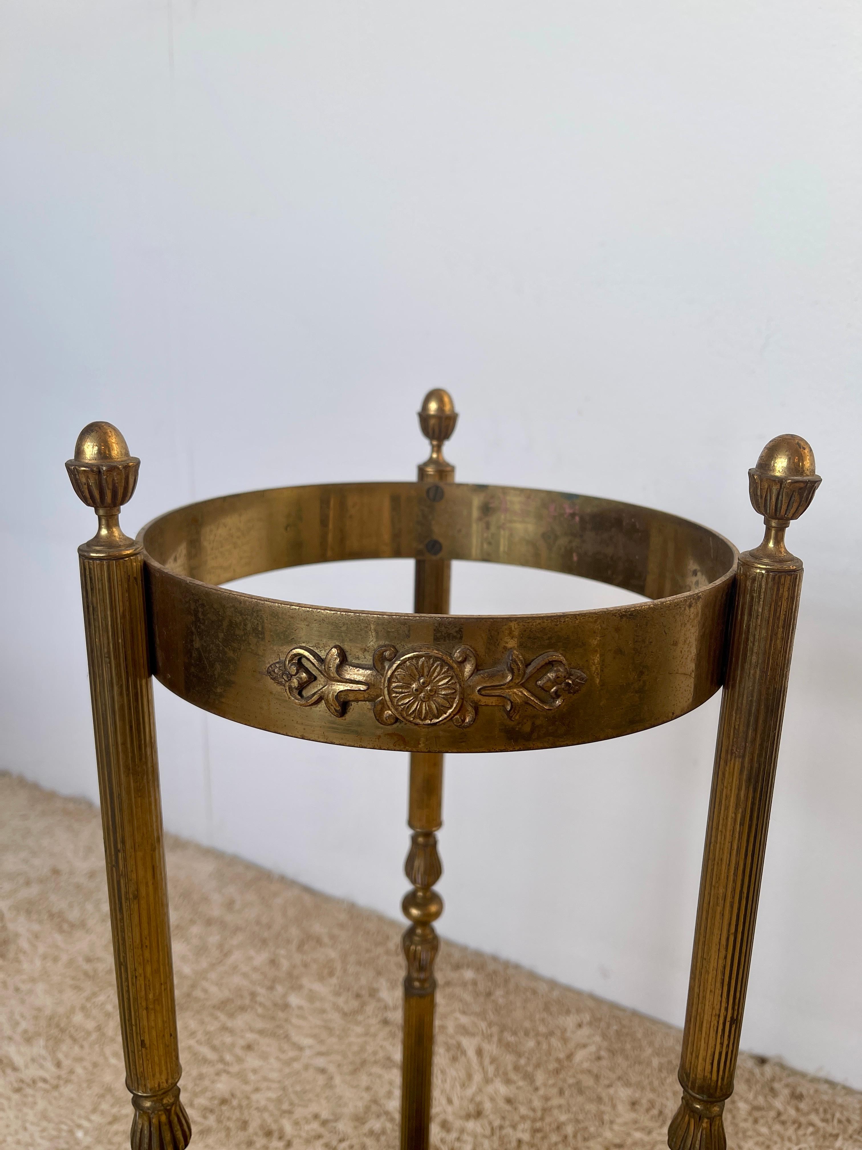 Laiton Porte-parapluie en laiton Style du milieu du siècle moderne 1960 Italie en vente