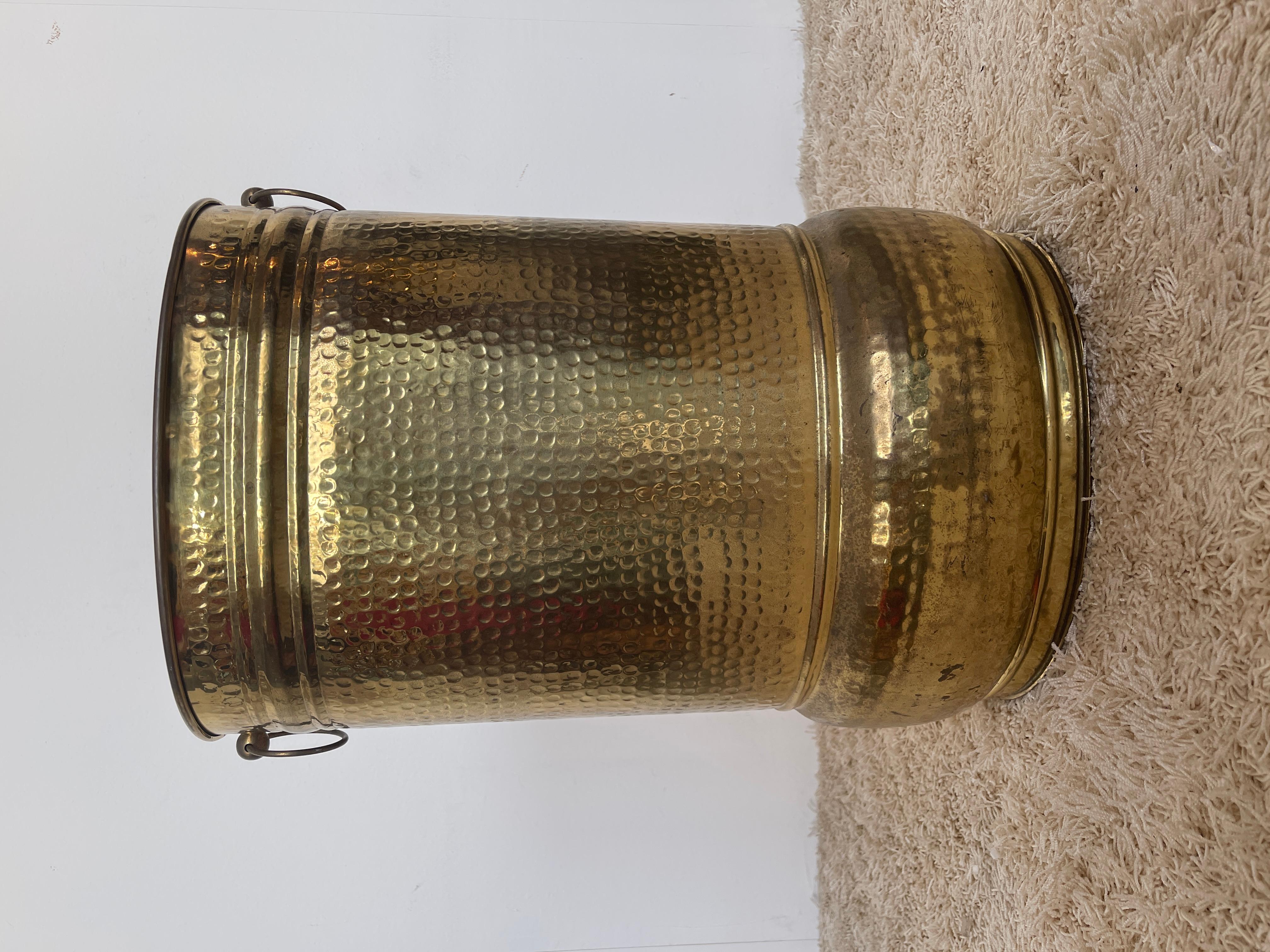 Brass Umbrella Stand  vintage 70s italian In Good Condition For Sale In Cantù, IT