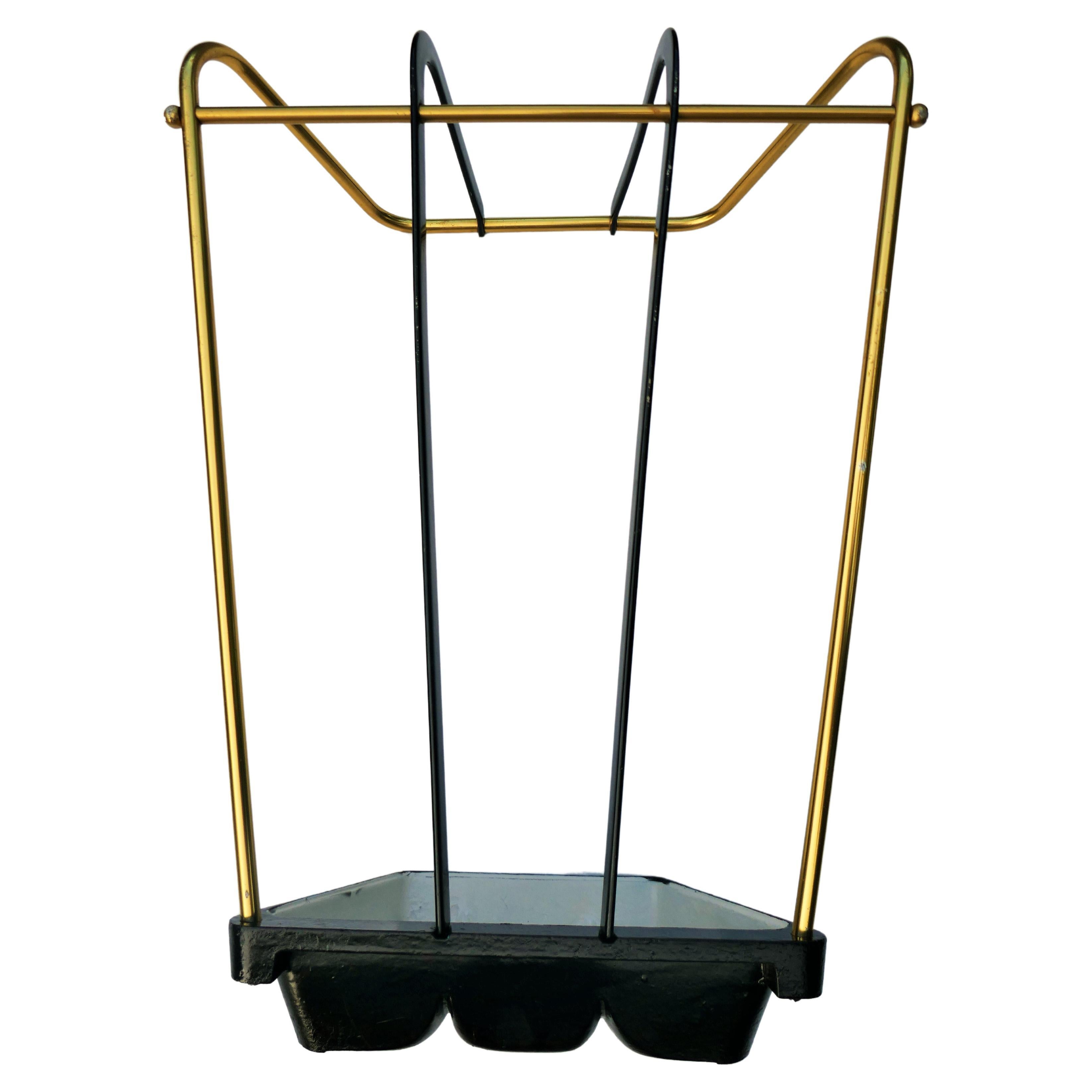 Umbrella stand possible German production - Bauhaus In Good Condition For Sale In Lugo, IT