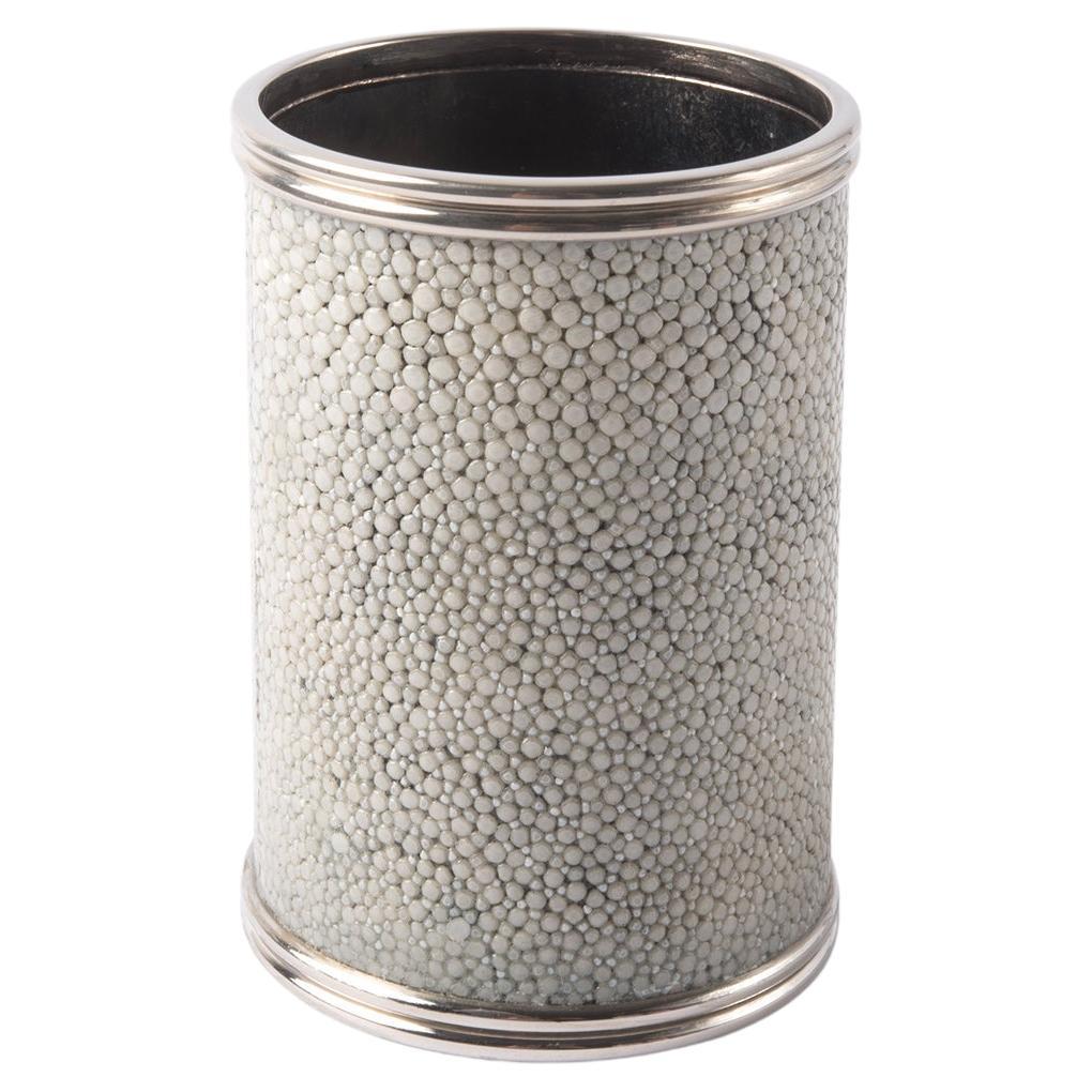 Shagreen Leather Pen Holder Light Sage - Elegance and Exclusive Design