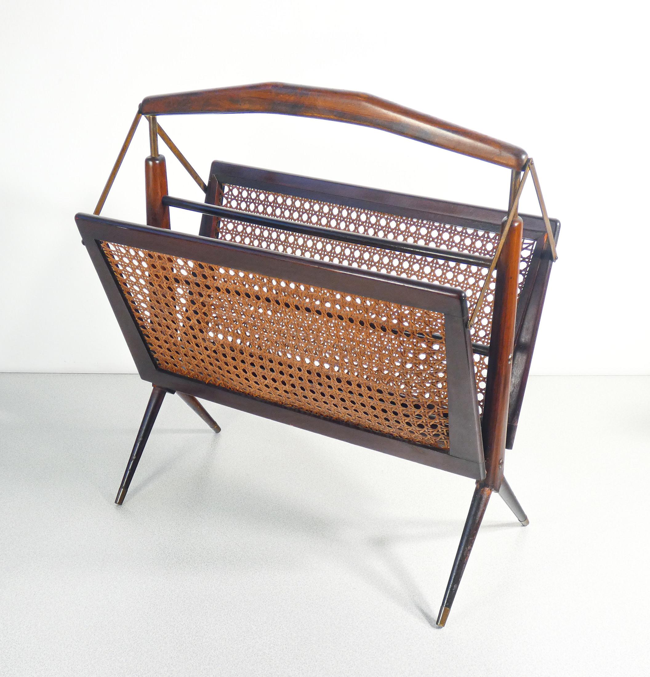 Foldable magazine rack, Cesare LACCA design in beech. Italy, 50s For ...
