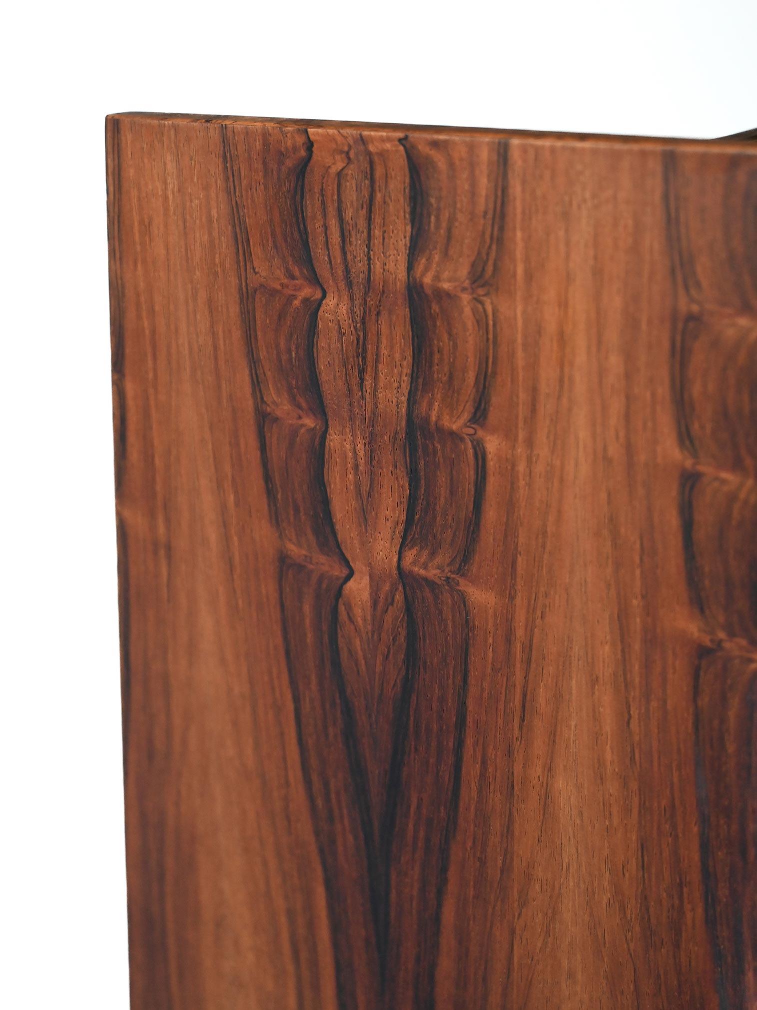 Rosewood Portariviste scandinavo anni ’60 in palissandro For Sale