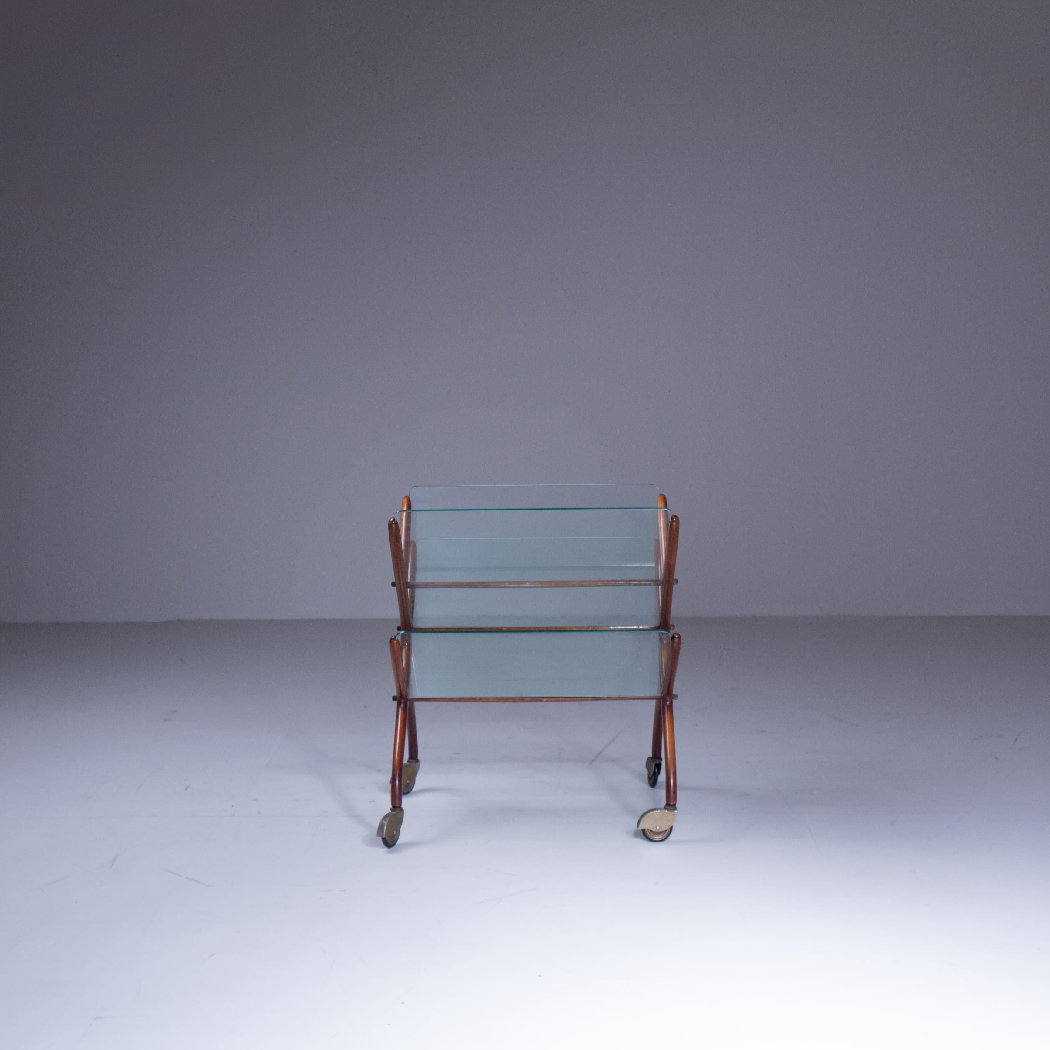 Mid-20th Century Porte-revues Ico de style parisien en vente