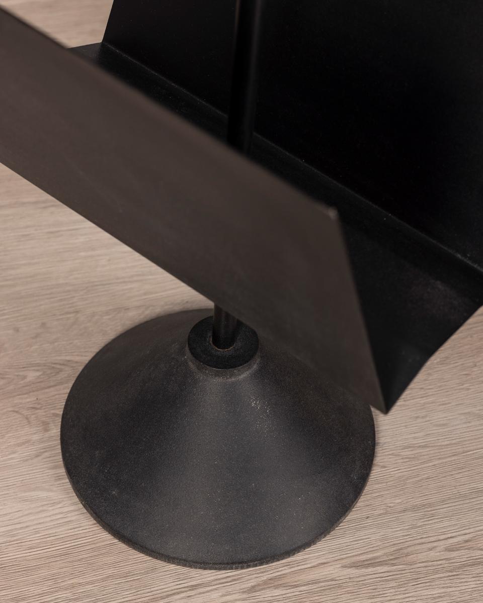 Metal Vintage 80s black metal magazine rack design Porada furniture For Sale