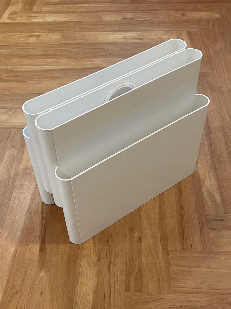 Portarviste Magazine Rack, Giotto Stoppino for Kartell, 1971 at 1stDibs