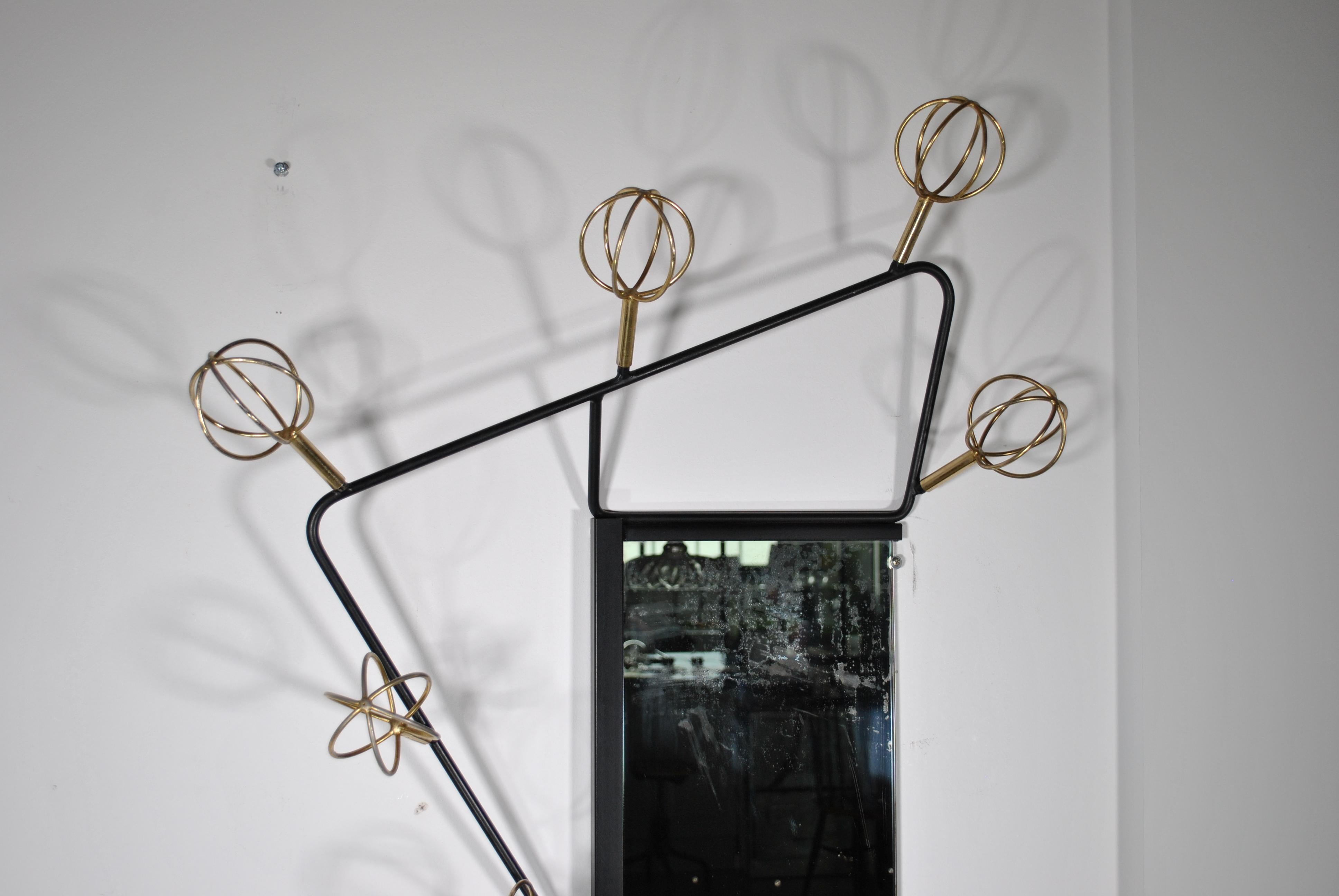 Comment Reconnaitre Un Porte Manteau Roger Feraud Porte manteau vintage par Roger Feraud , 1960 For Sale at 1stDibs