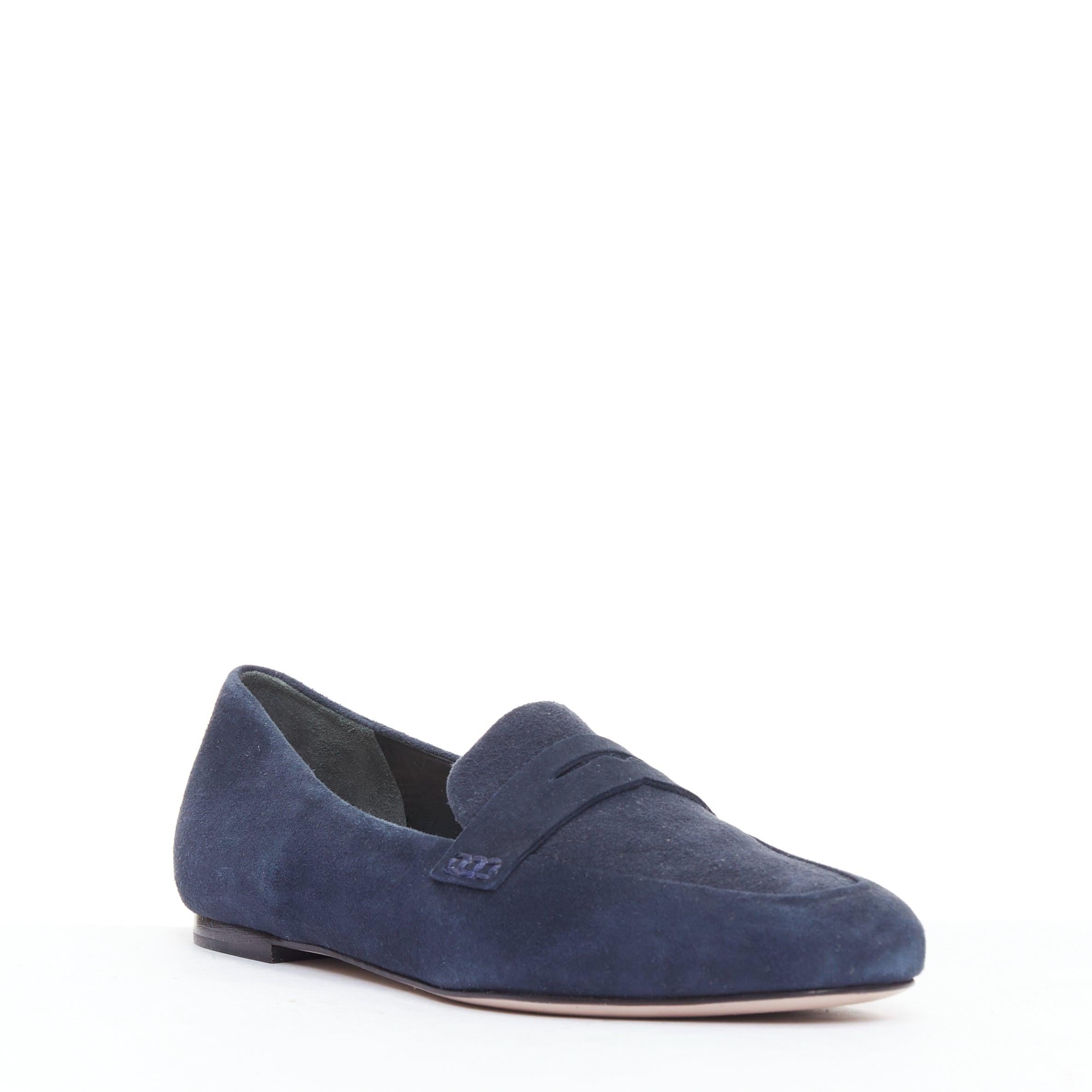 PORTE PAIRE mocasines minimal clásicos de ante azul marino EU36
Referencia: SNKO/A00491
Marca: Porte Paire
Material: Ante
Color: Azul marino
Patrón: Sólido
Cierre: Slip On
Forro: Piel nude

CONDICIÓN:
Estado: Bueno, este artículo era de segunda mano