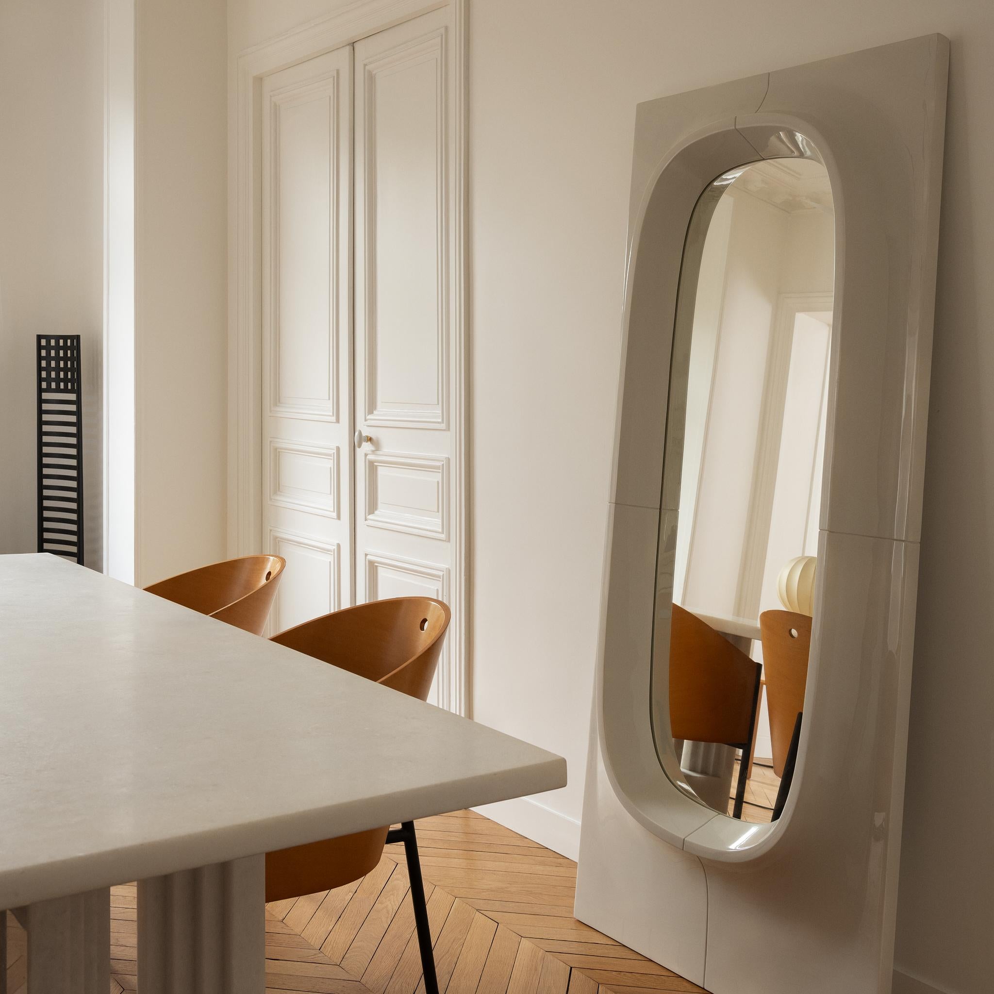 Miroir de hublot grand modèle par Willo Perron pour NO GA Neuf - En vente à Los Angeles, CA