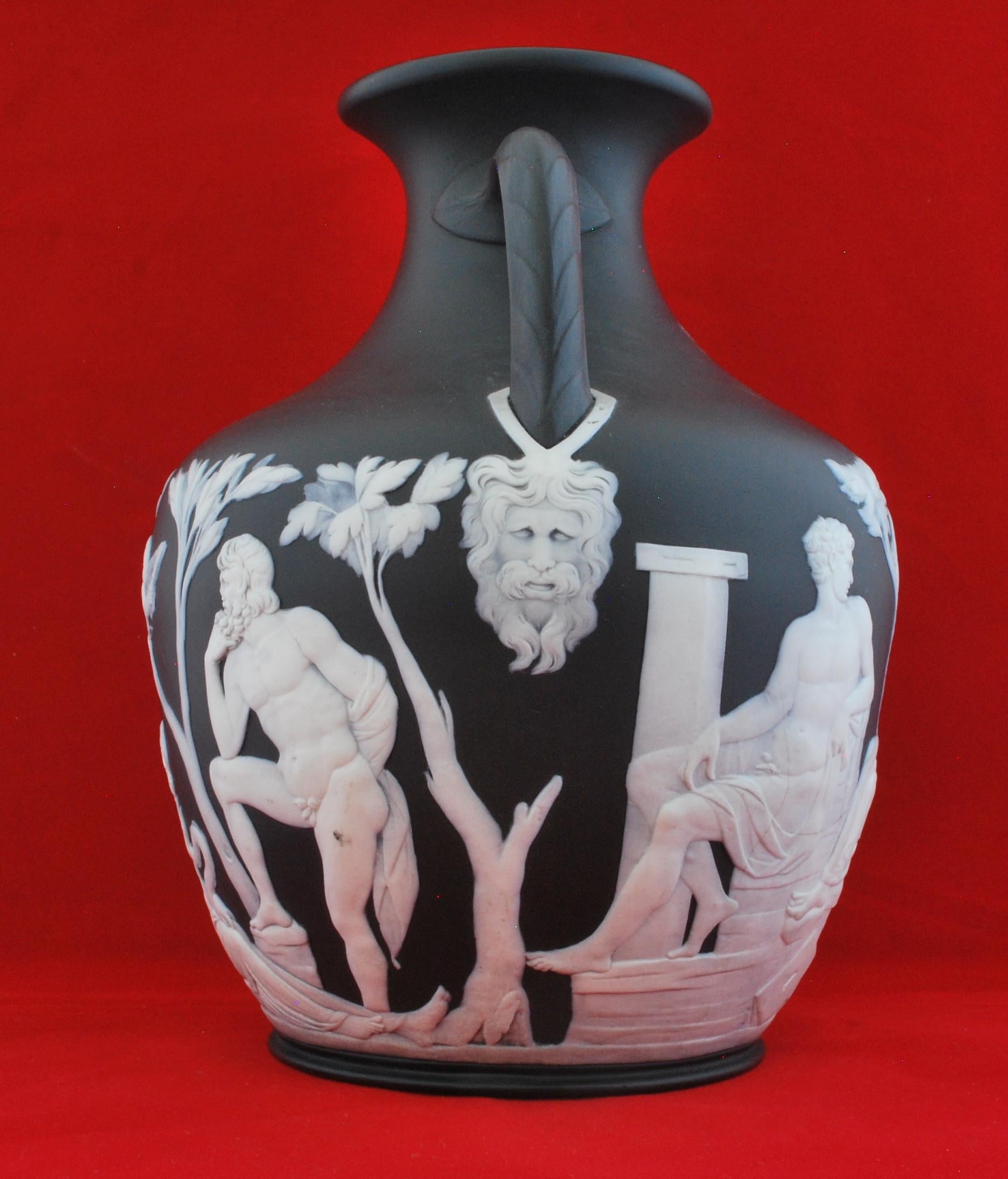 wedgwood portland vase