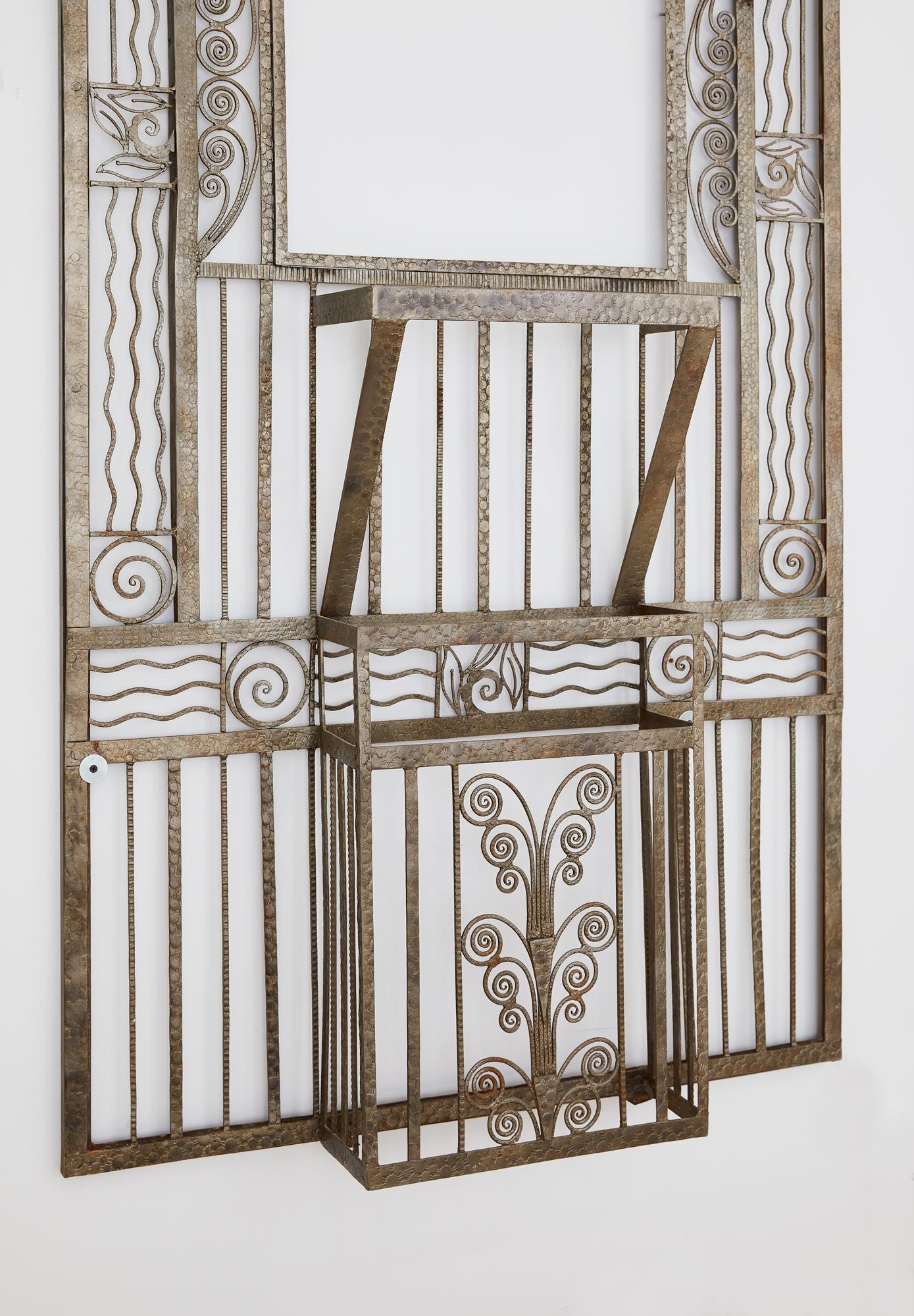 Portmanteau in the Manner by Louis Katona C 1925 In condizioni buone in vendita a Brooklyn, NY