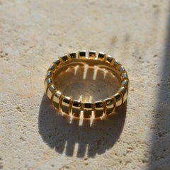 Porto Ribbon Band Ring in 18kt Fairmined Ecological Yellow Gold